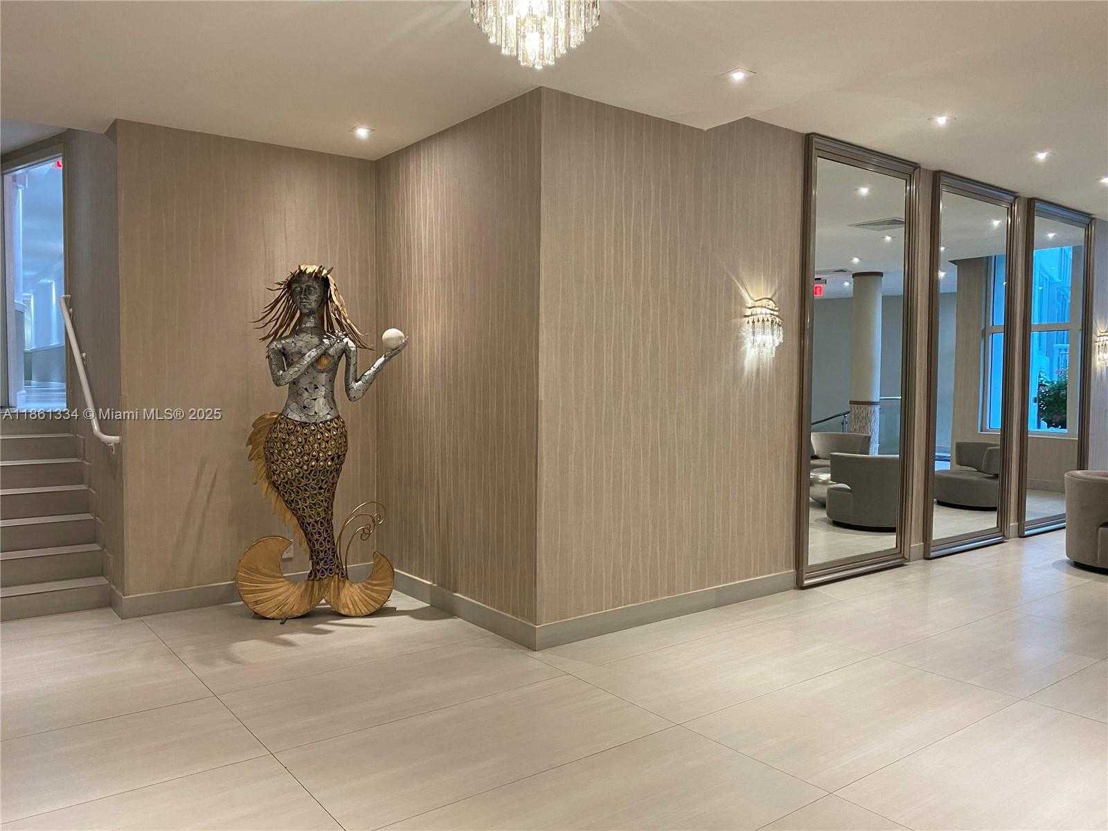 Small Image of 5401 COLLINS AVE #1509, Miami Beach Number 54