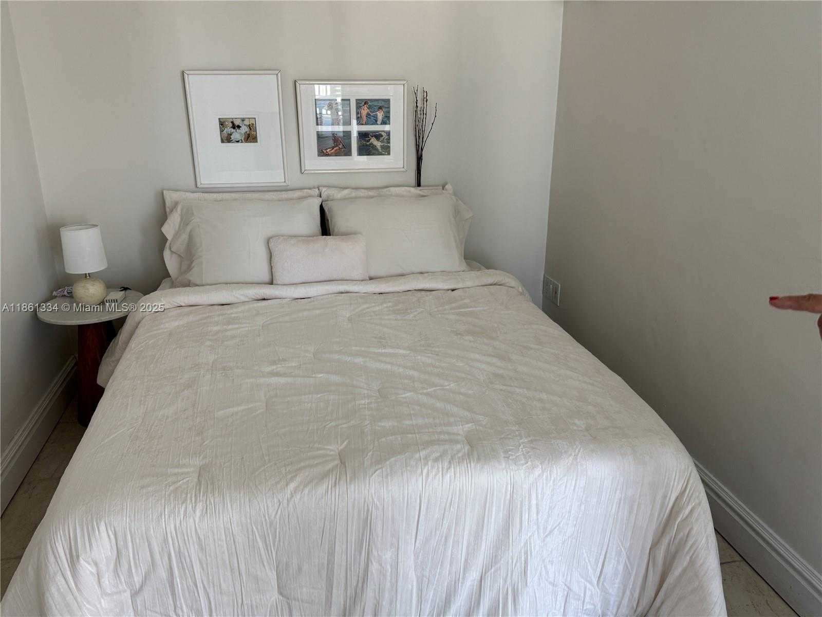 Small Image of 5401 COLLINS AVE #1509, Miami Beach Number 70