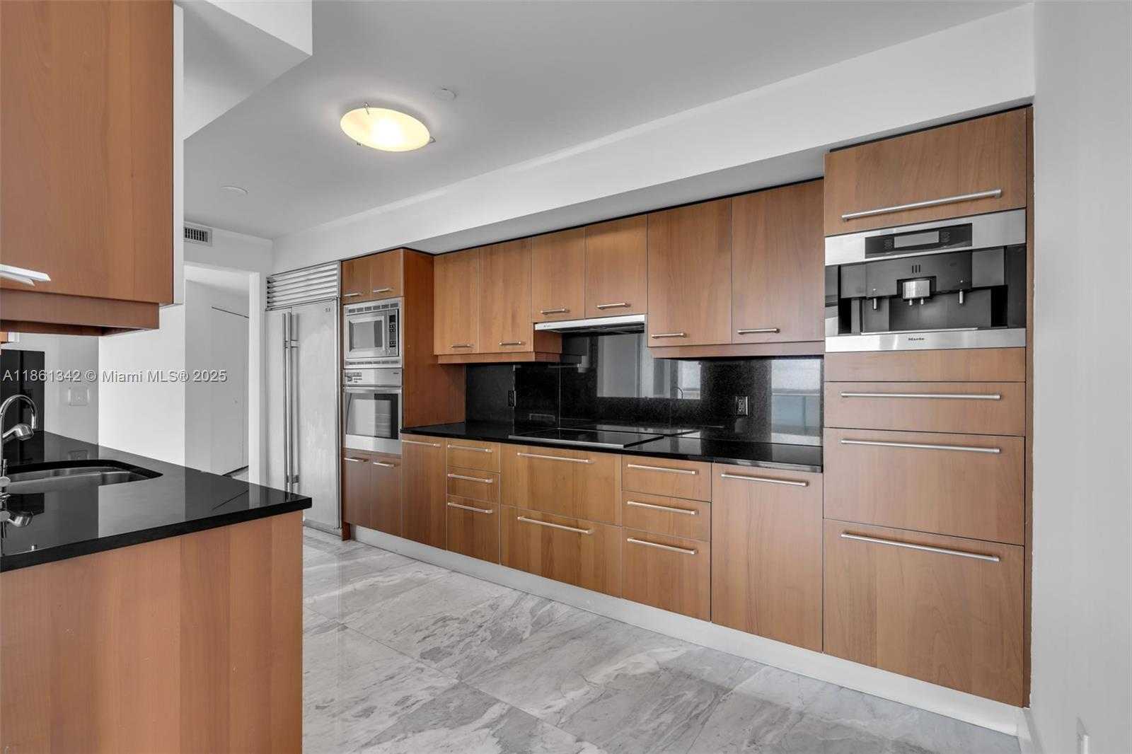 Small Image of 1331 BRICKELL BAY DR #1201, Miami Number 10