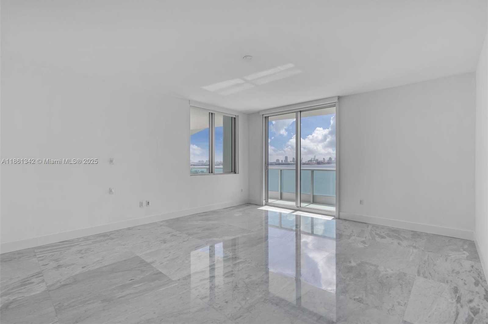 Small Image of 1331 BRICKELL BAY DR #1201, Miami Number 14