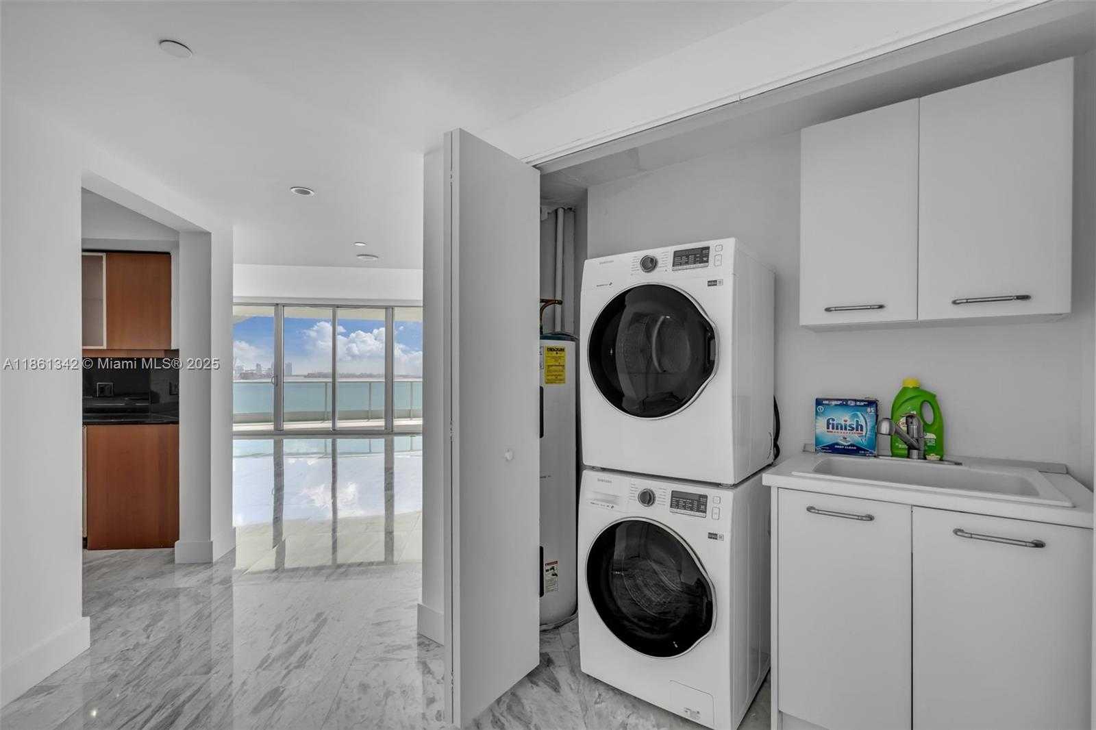 Small Image of 1331 BRICKELL BAY DR #1201, Miami Number 24