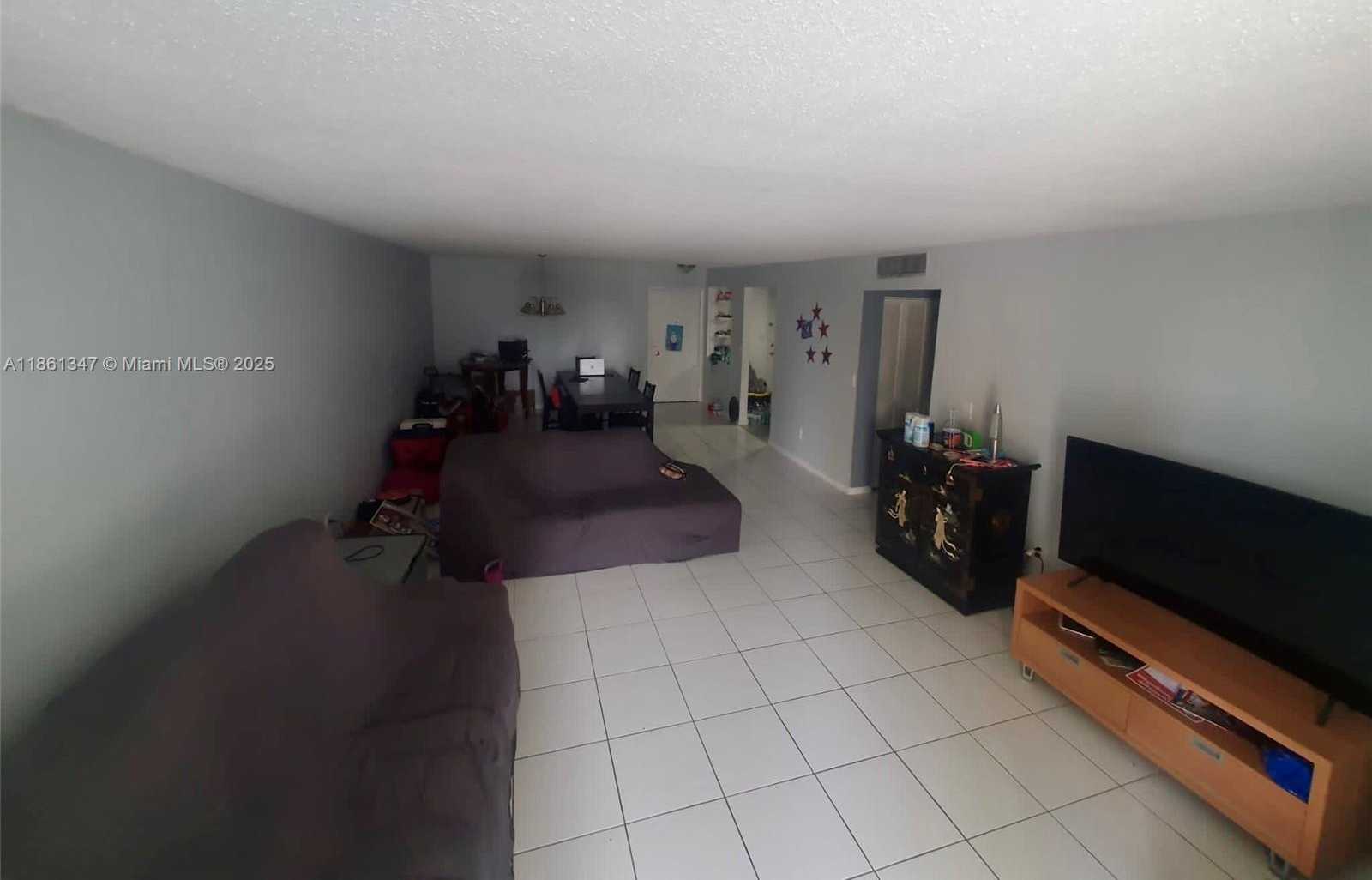Small Image of 1501 SOUTH OCEAN DR #205, Hollywood Number 7