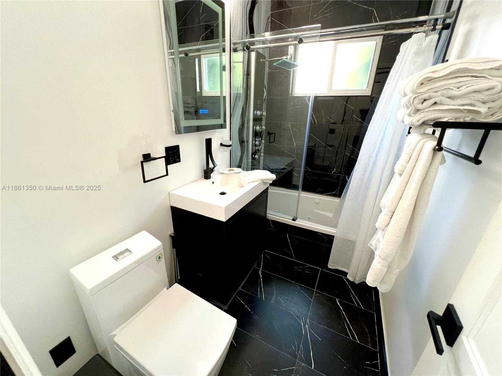 Small Image of 2235 SOUTH WEST 23RD AVE, Miami Number 13