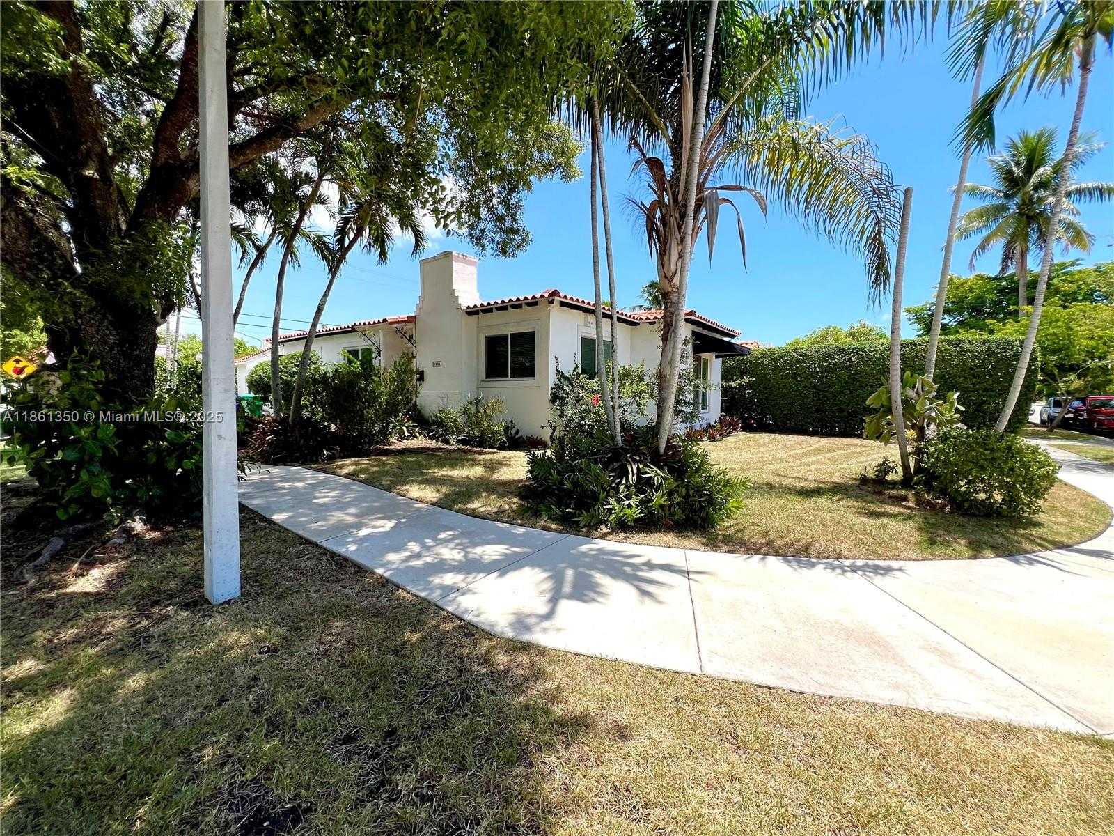 Small Image of 2235 SOUTH WEST 23RD AVE, Miami Number 18