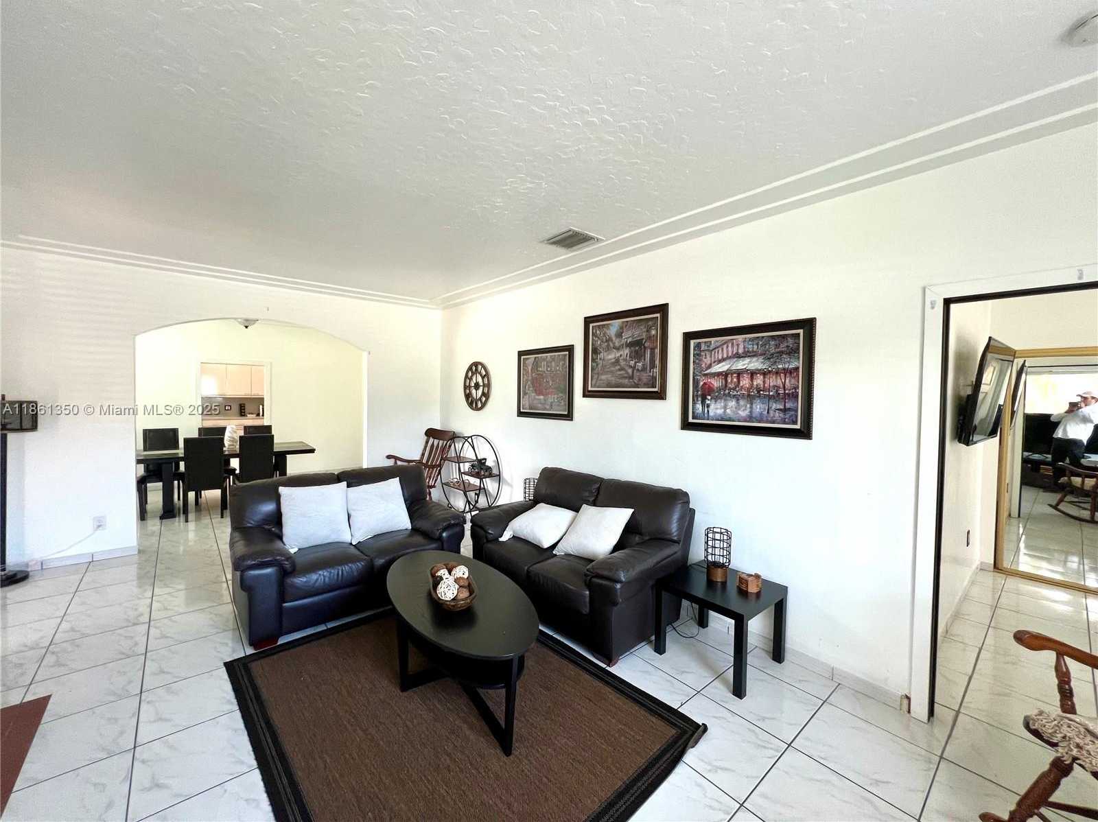 Small Image of 2235 SOUTH WEST 23RD AVE, Miami Number 3