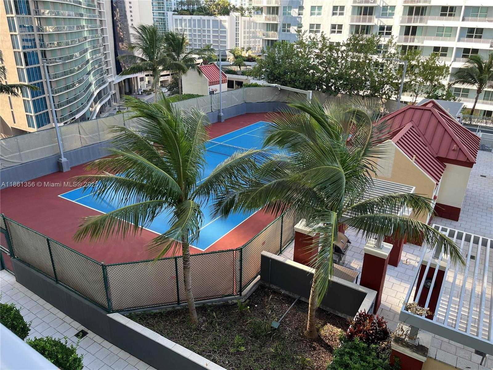 Small Image of 1155 BRICKELL BAY DR #904, Miami Number 8