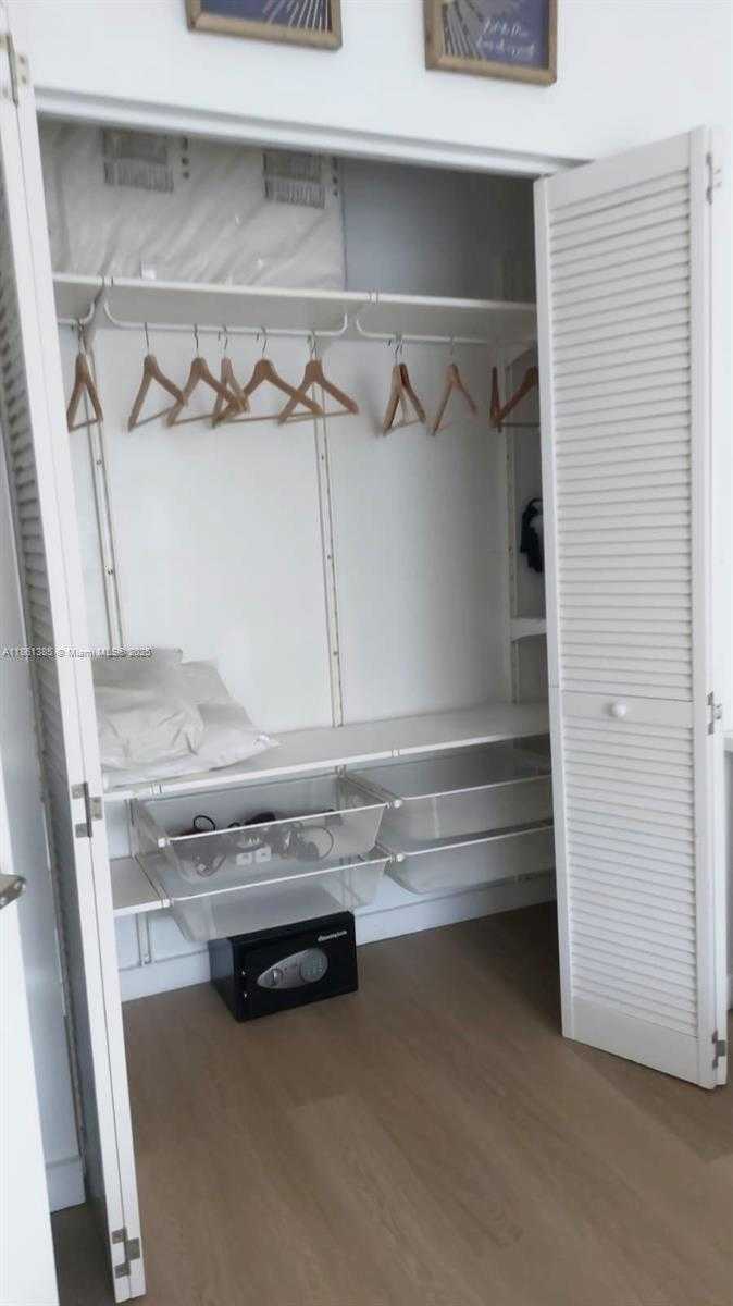 Small Image of 1358 PENNSYLVANIA AVE #301, Miami Beach Number 10