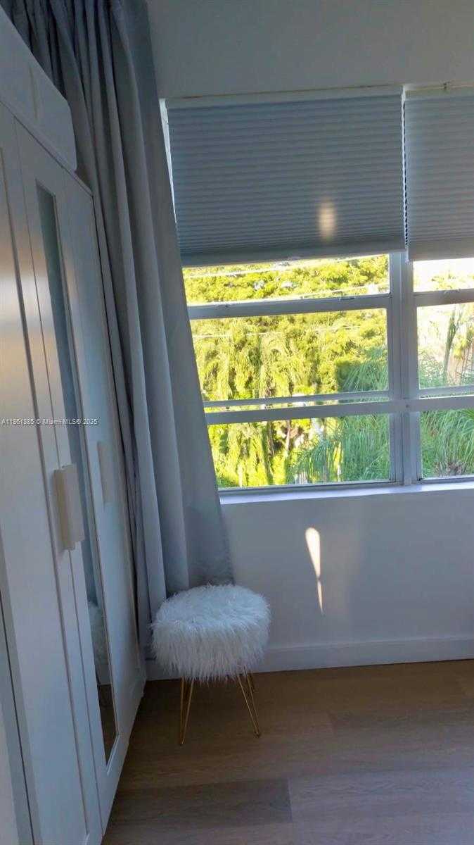 Small Image of 1358 PENNSYLVANIA AVE #301, Miami Beach Number 14