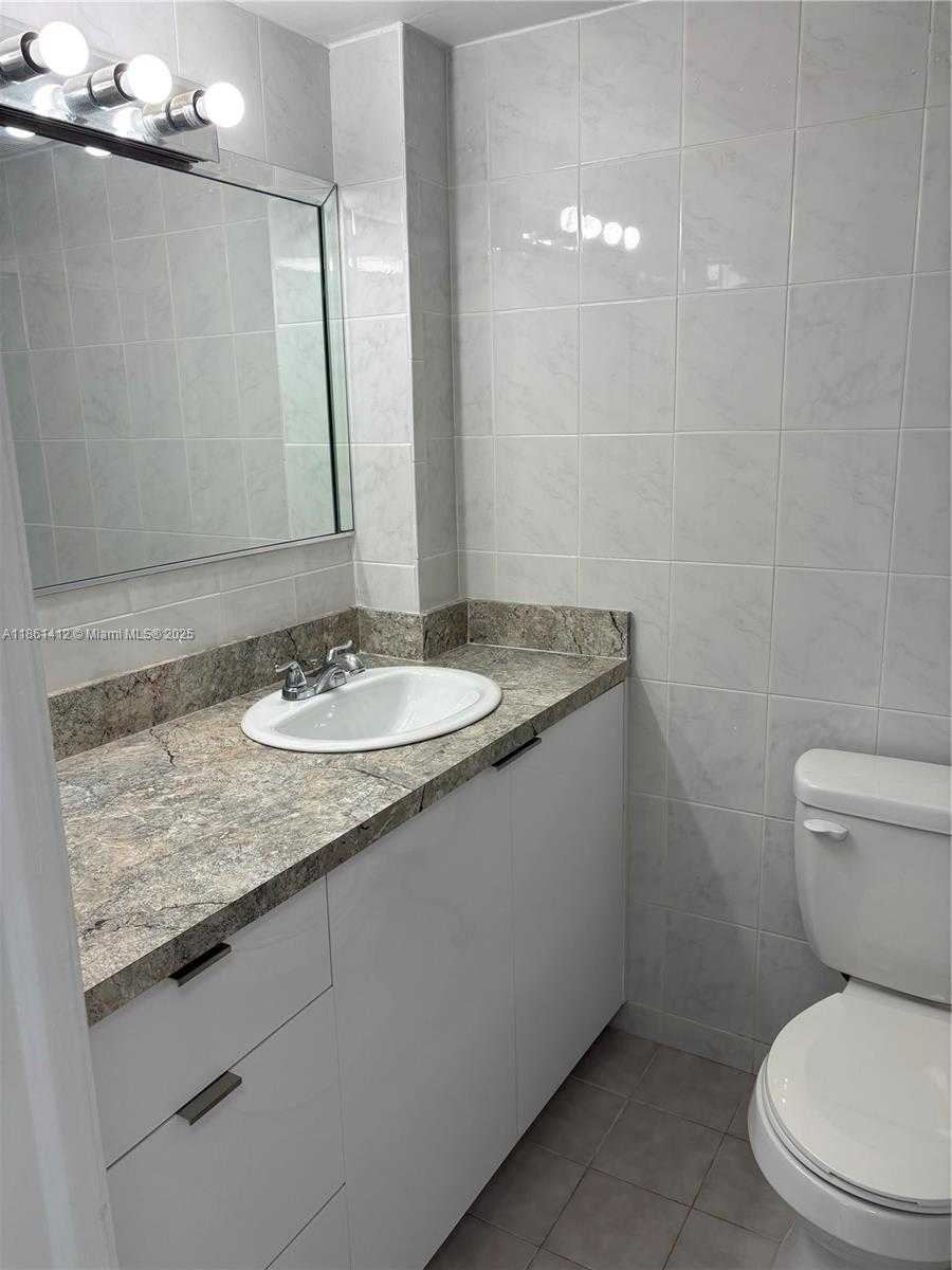 Small Image of 5050 NORTH WEST 7TH ST #PH1, Miami Number 13
