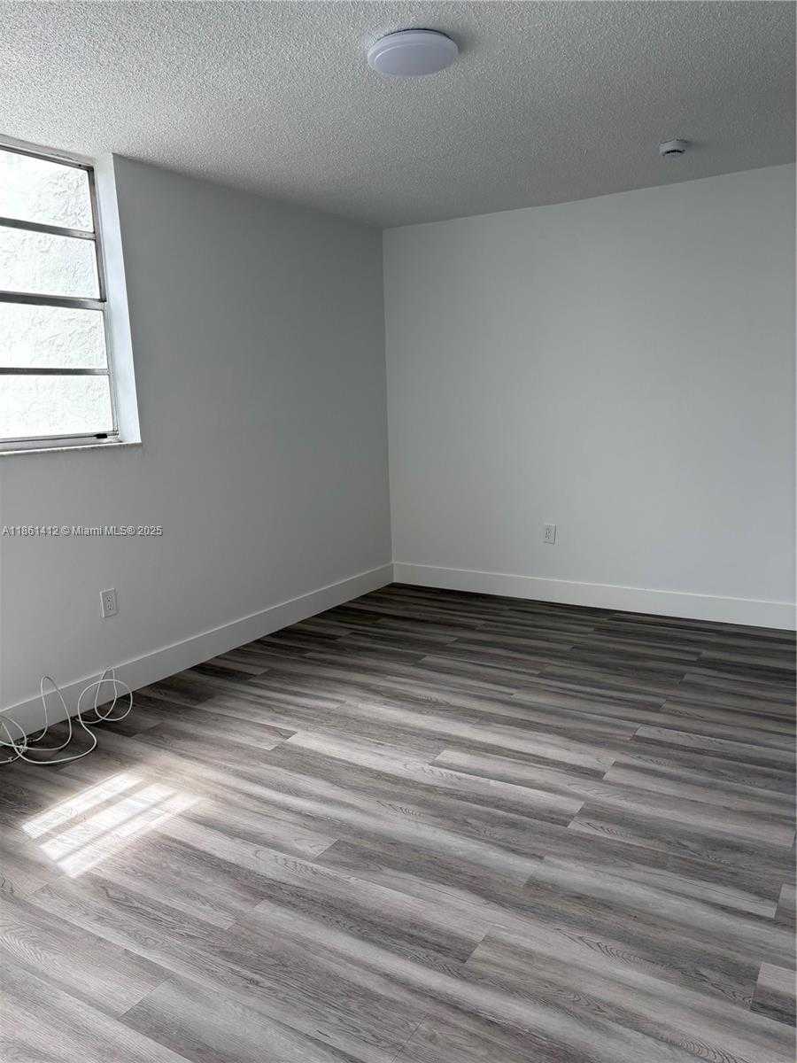 Small Image of 5050 NORTH WEST 7TH ST #PH1, Miami Number 16