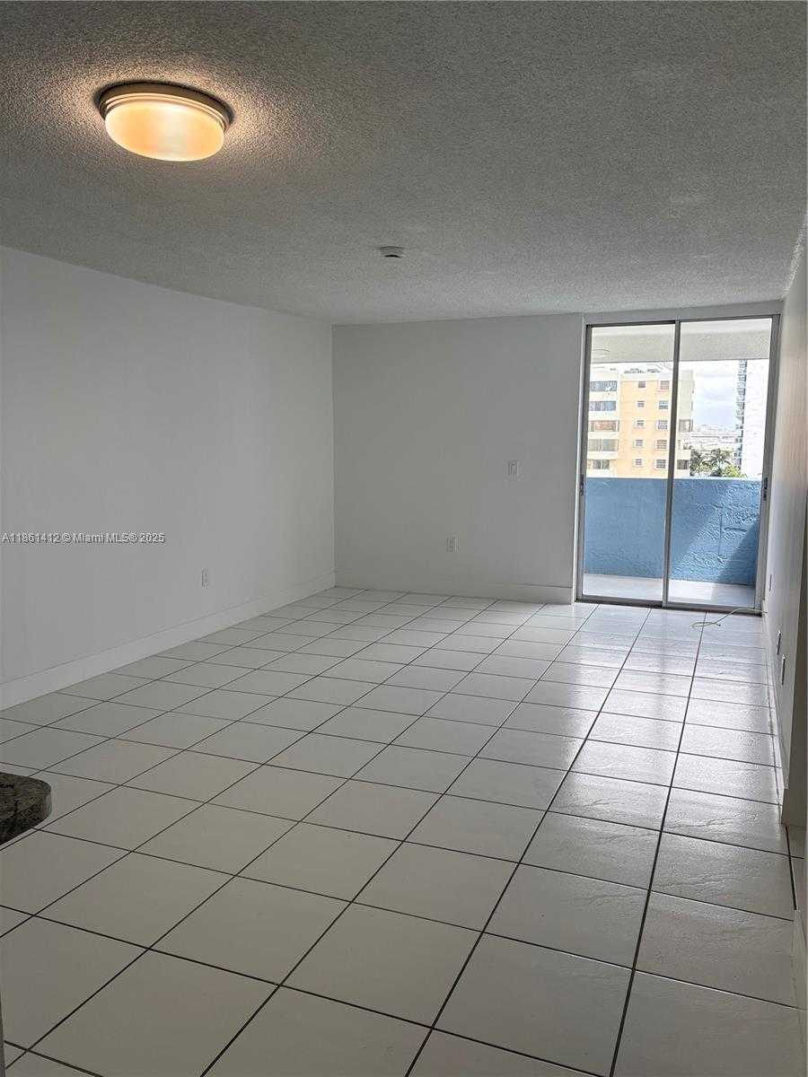 Small Image of 5050 NORTH WEST 7TH ST #PH1, Miami Number 9