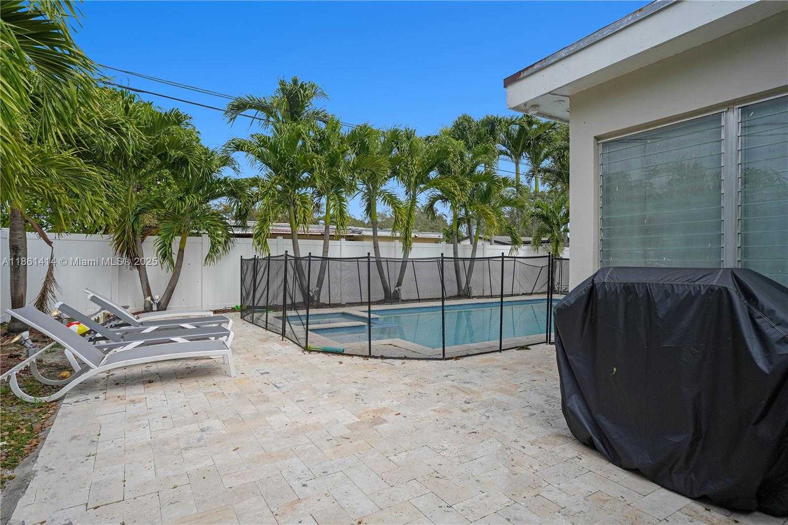 Small Image of 1081 NORTH EAST 179TH ST #., North Miami Beach Number 21