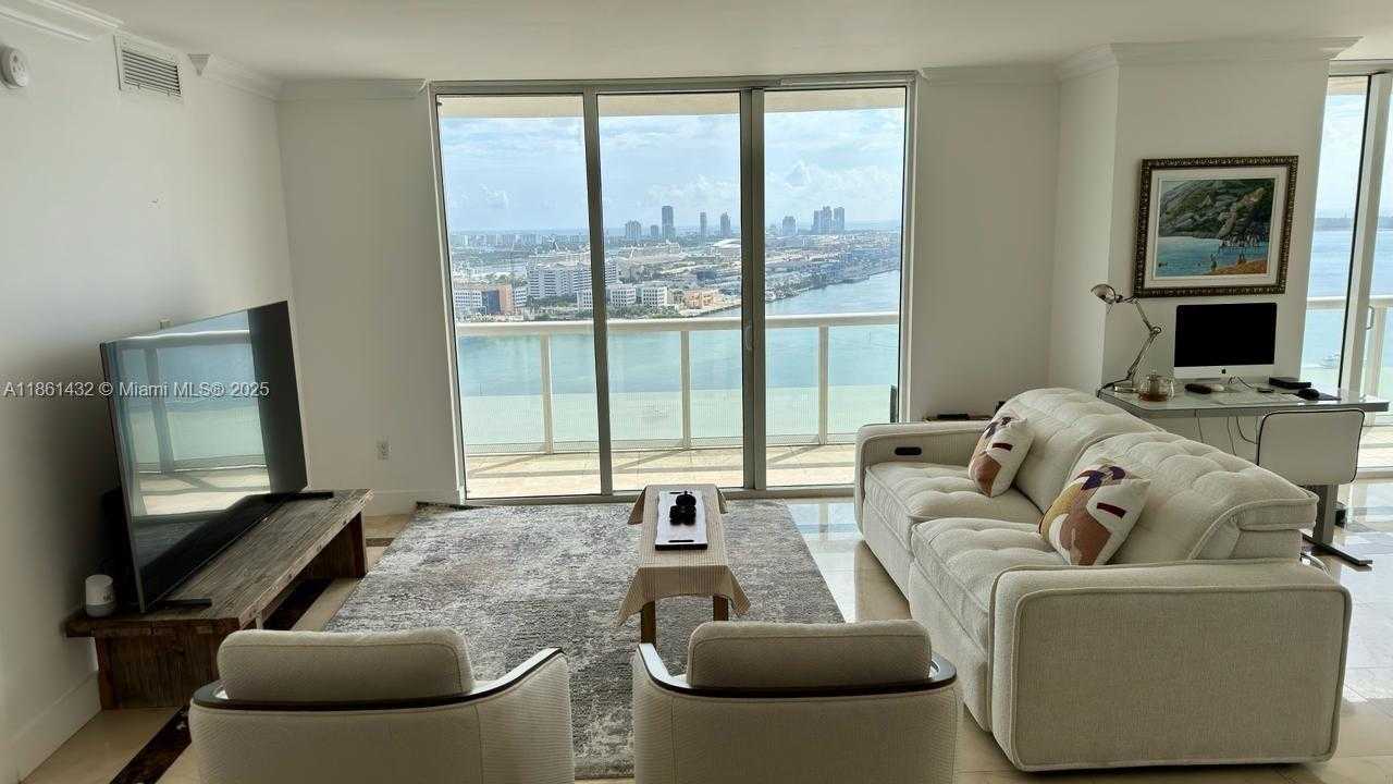 Small Image of 50 BISCAYNE BLVD #3010, Miami Number 13