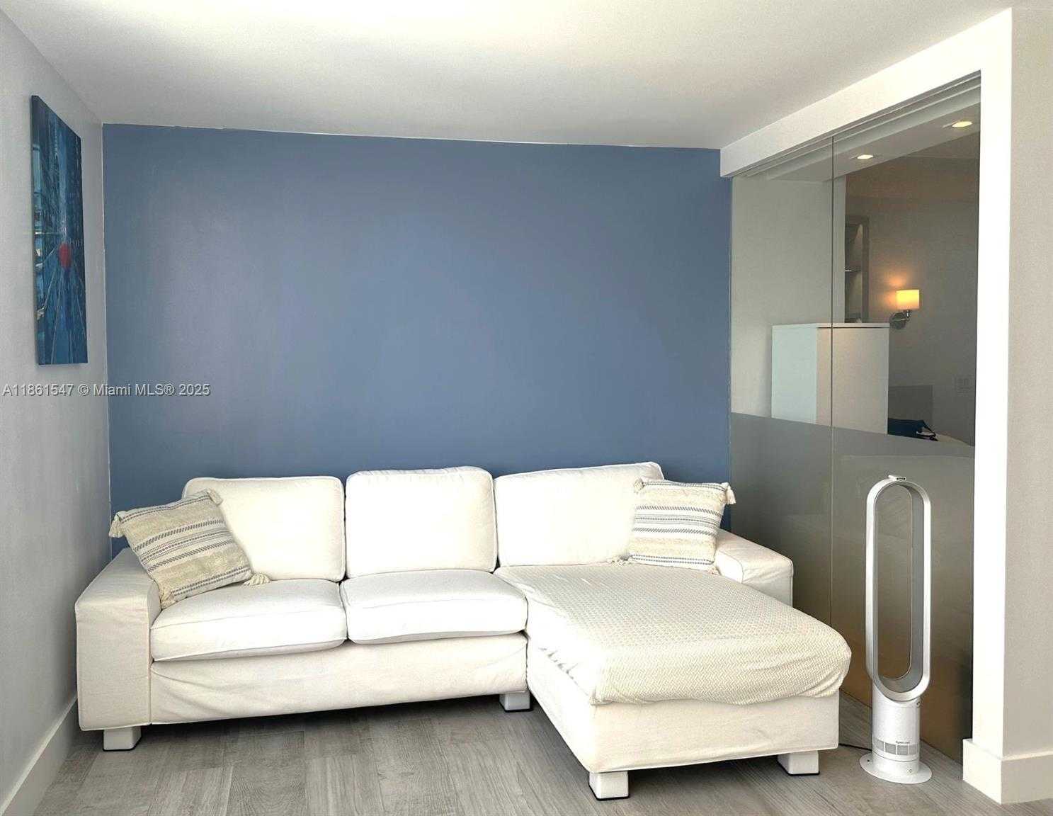 Small Image of 1000 WEST AVE #922, Miami Beach Number 7