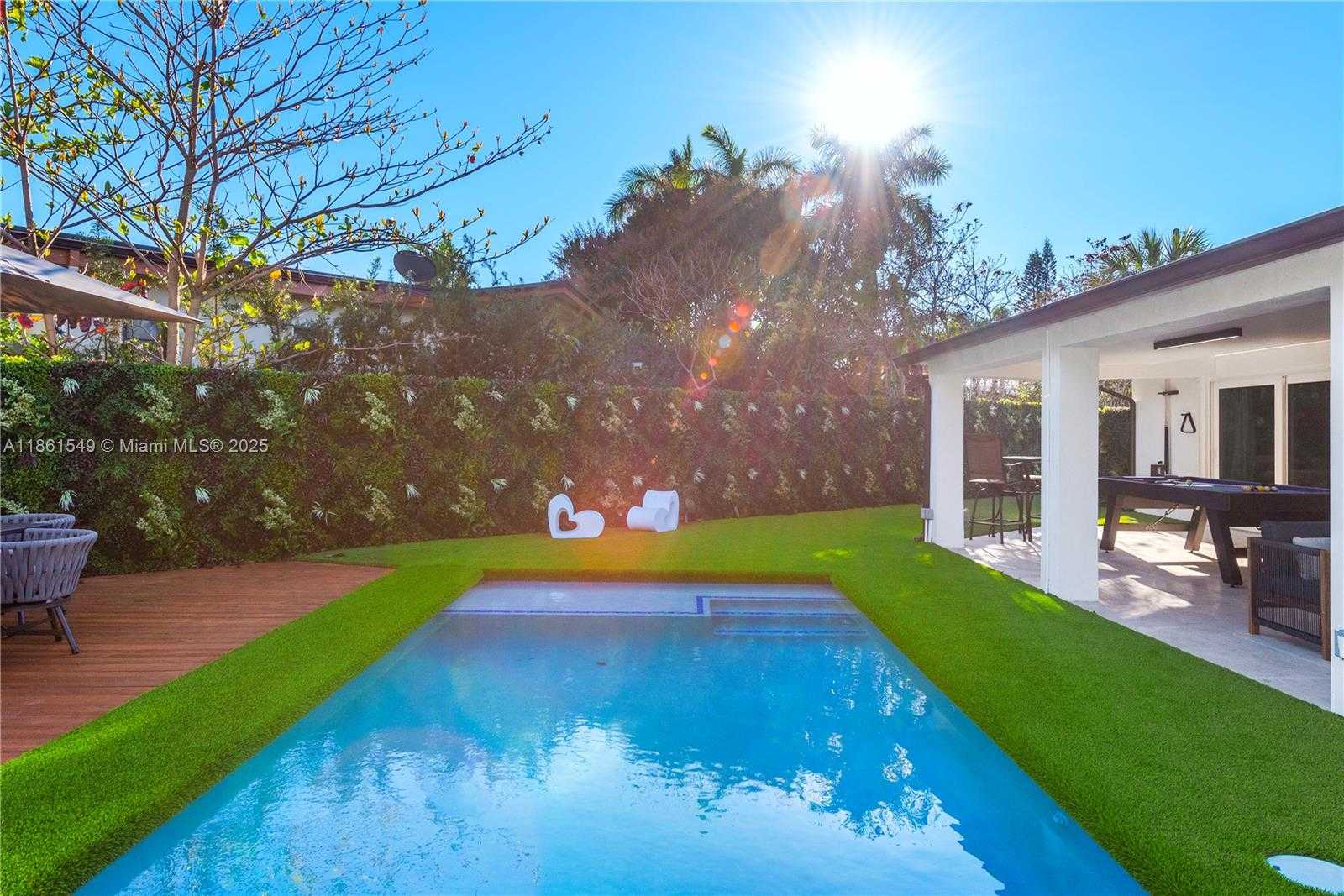 Small Image of 2406 NASSAU LN, Fort Lauderdale Number 18