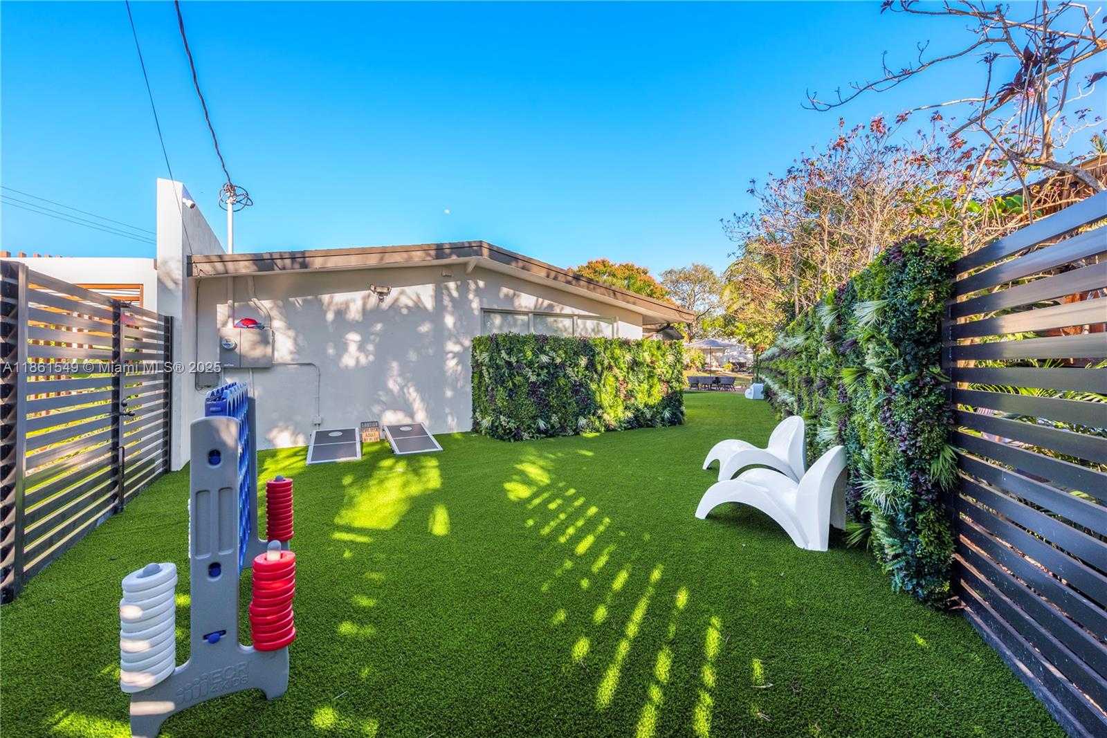 Small Image of 2406 NASSAU LN, Fort Lauderdale Number 21