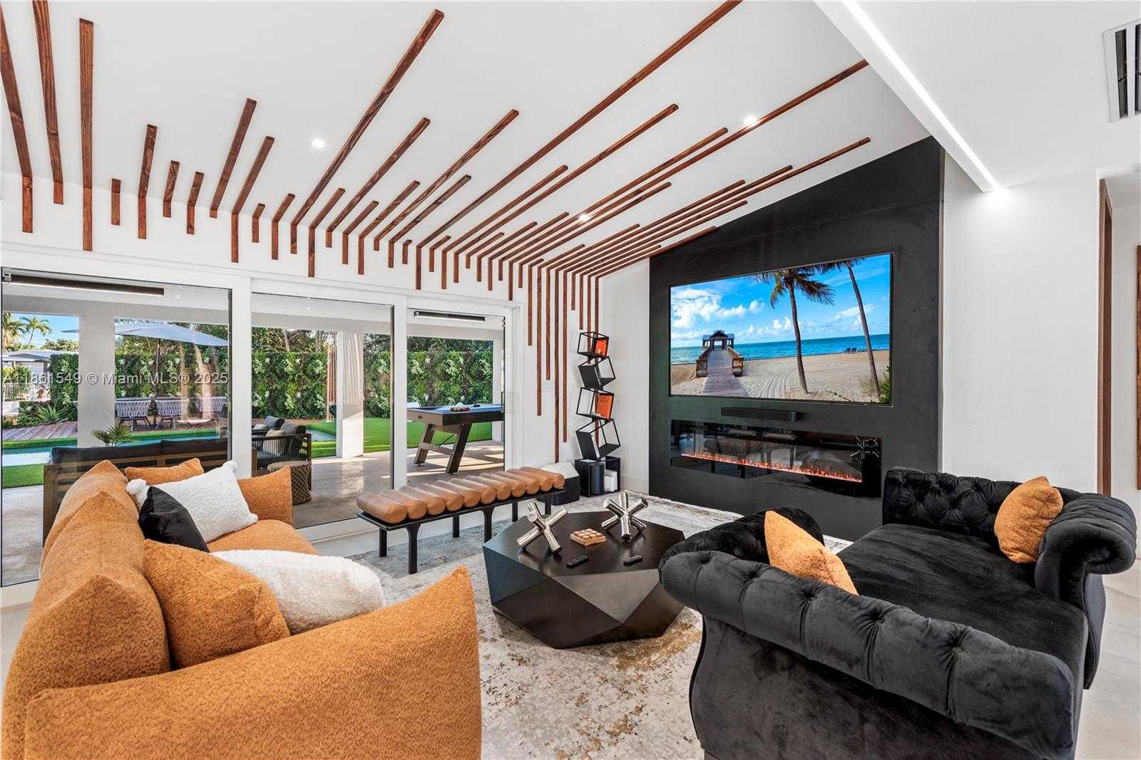 Small Image of 2406 NASSAU LN, Fort Lauderdale Number 30