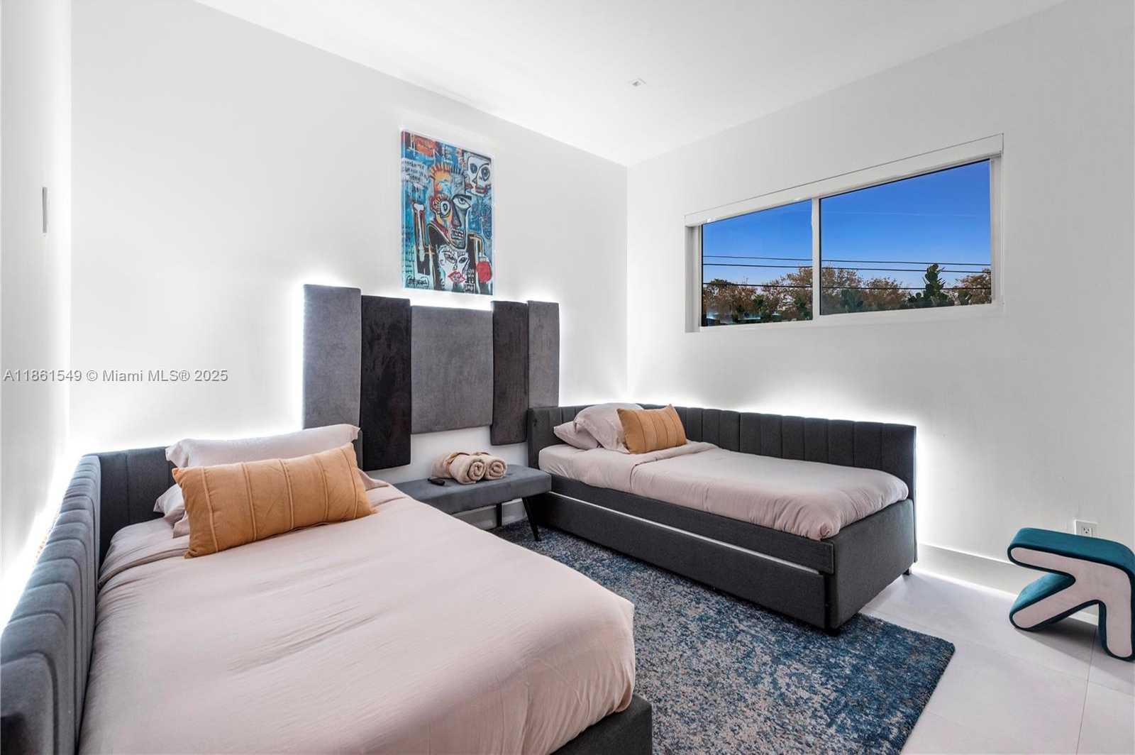 Small Image of 2406 NASSAU LN, Fort Lauderdale Number 49