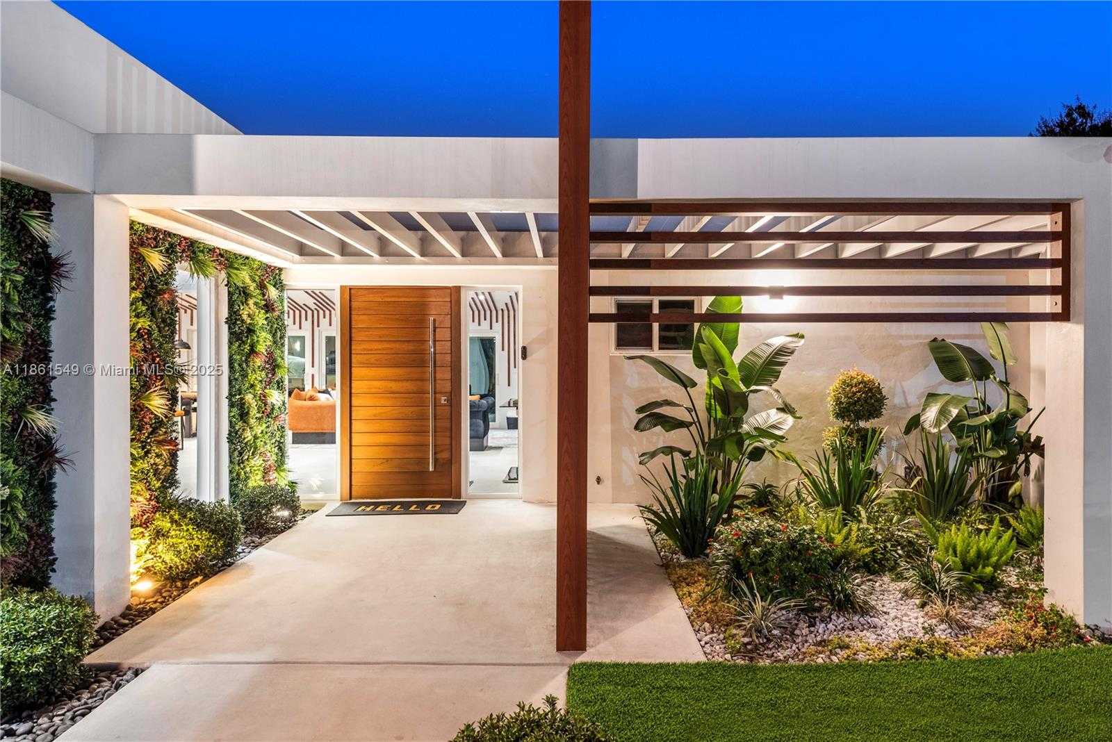 Small Image of 2406 NASSAU LN, Fort Lauderdale Number 68