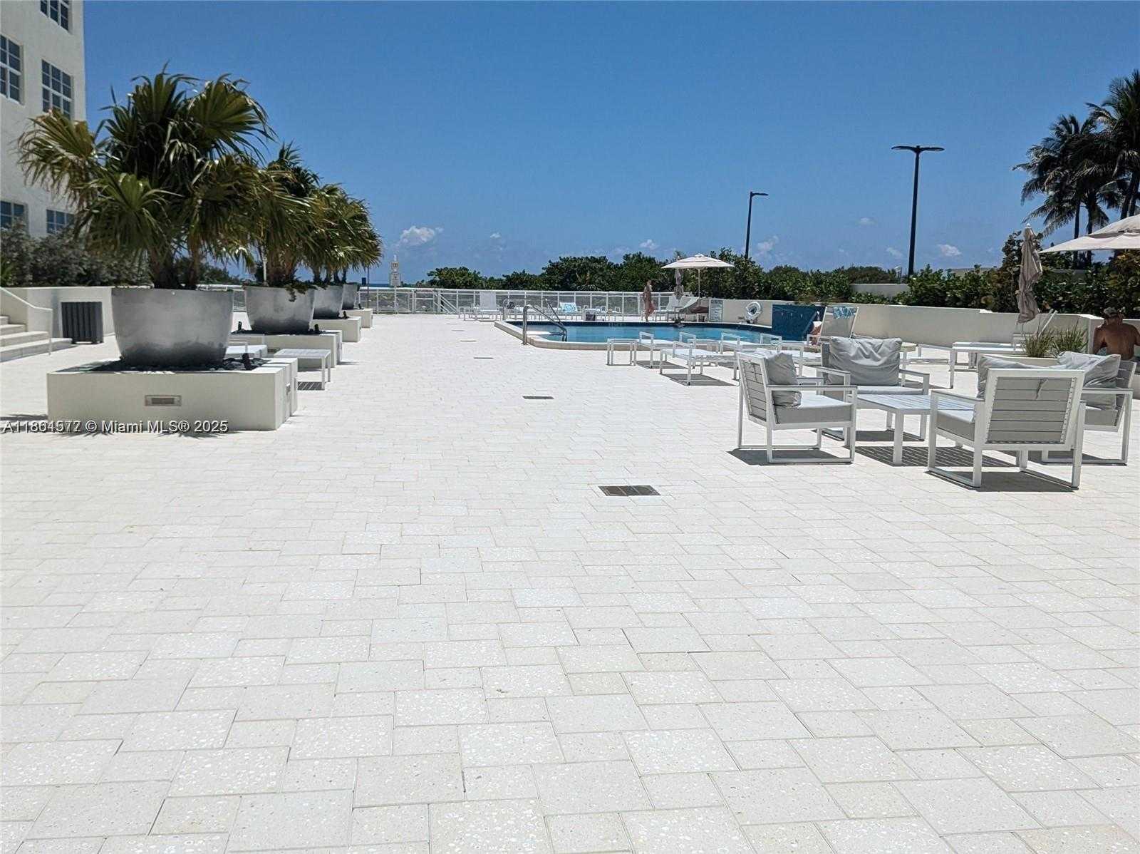 Small Image of 6917 COLLINS AVE #411, Miami Beach Number 21