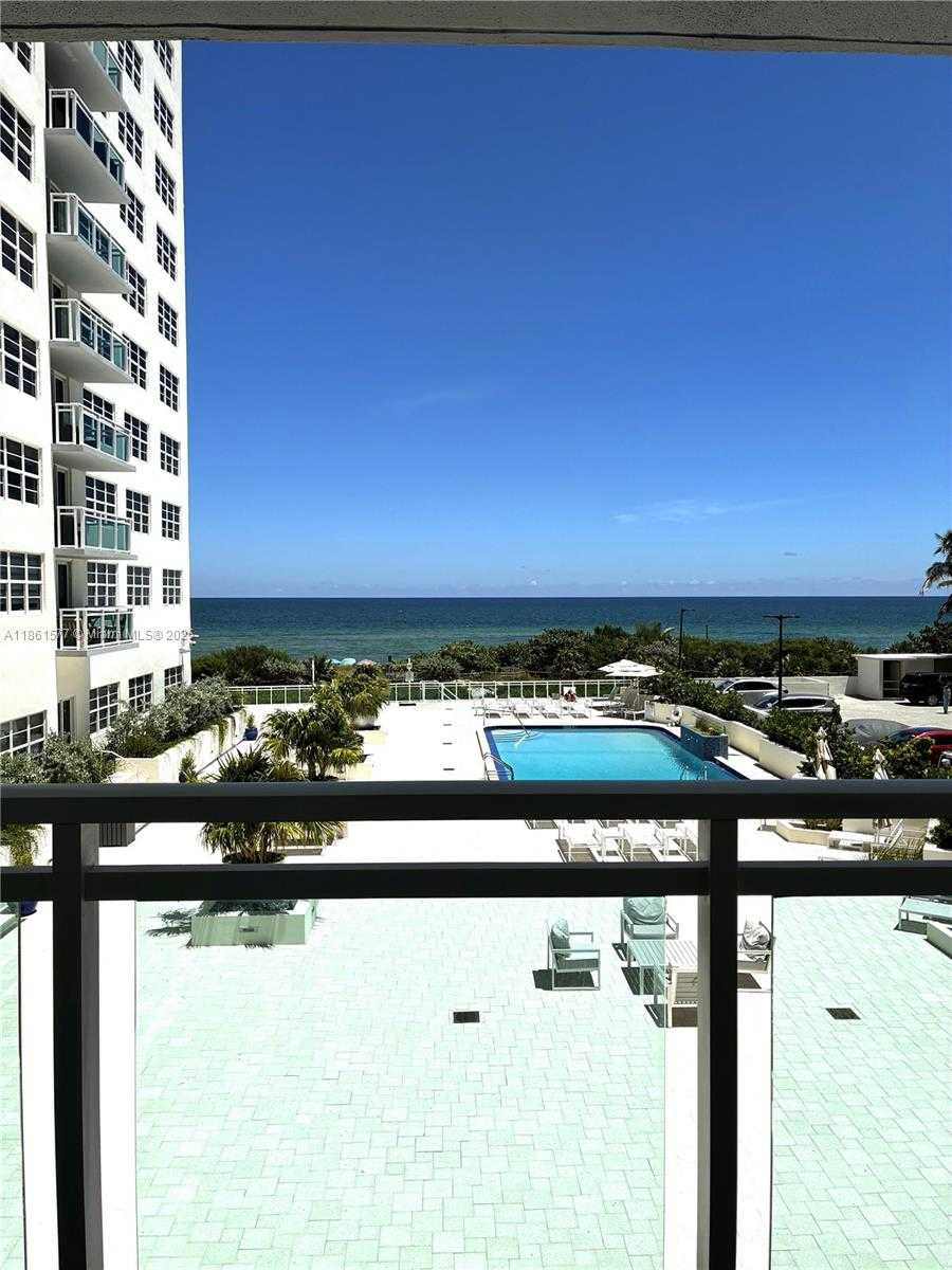 Small Image of 6917 COLLINS AVE #411, Miami Beach Number 5