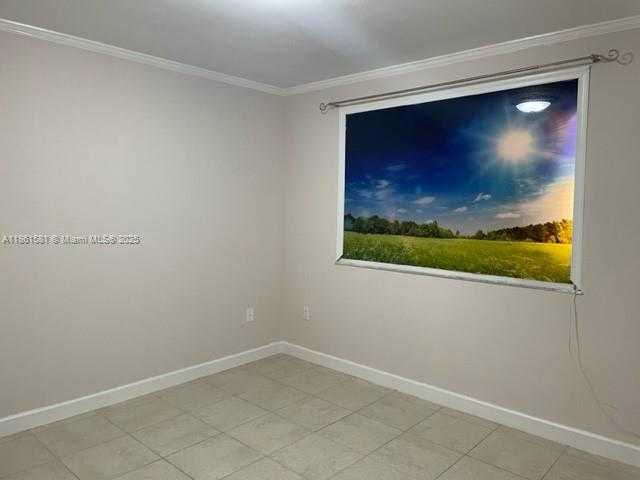 Small Image of 17878 NORTH BAY RD #402, Sunny Isles Beach Number 11