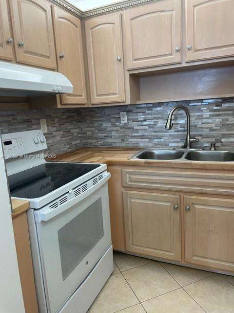 Small Image of 17878 NORTH BAY RD #402, Sunny Isles Beach Number 6