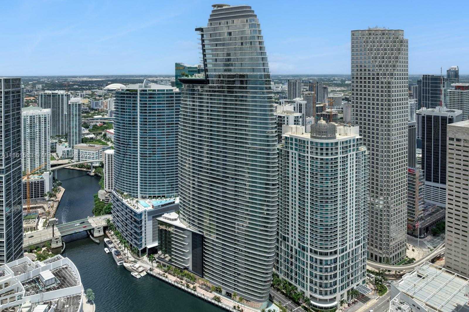 Small Image of 300 BISCAYNE BOULEVARD WAY #2701, Miami Number 40
