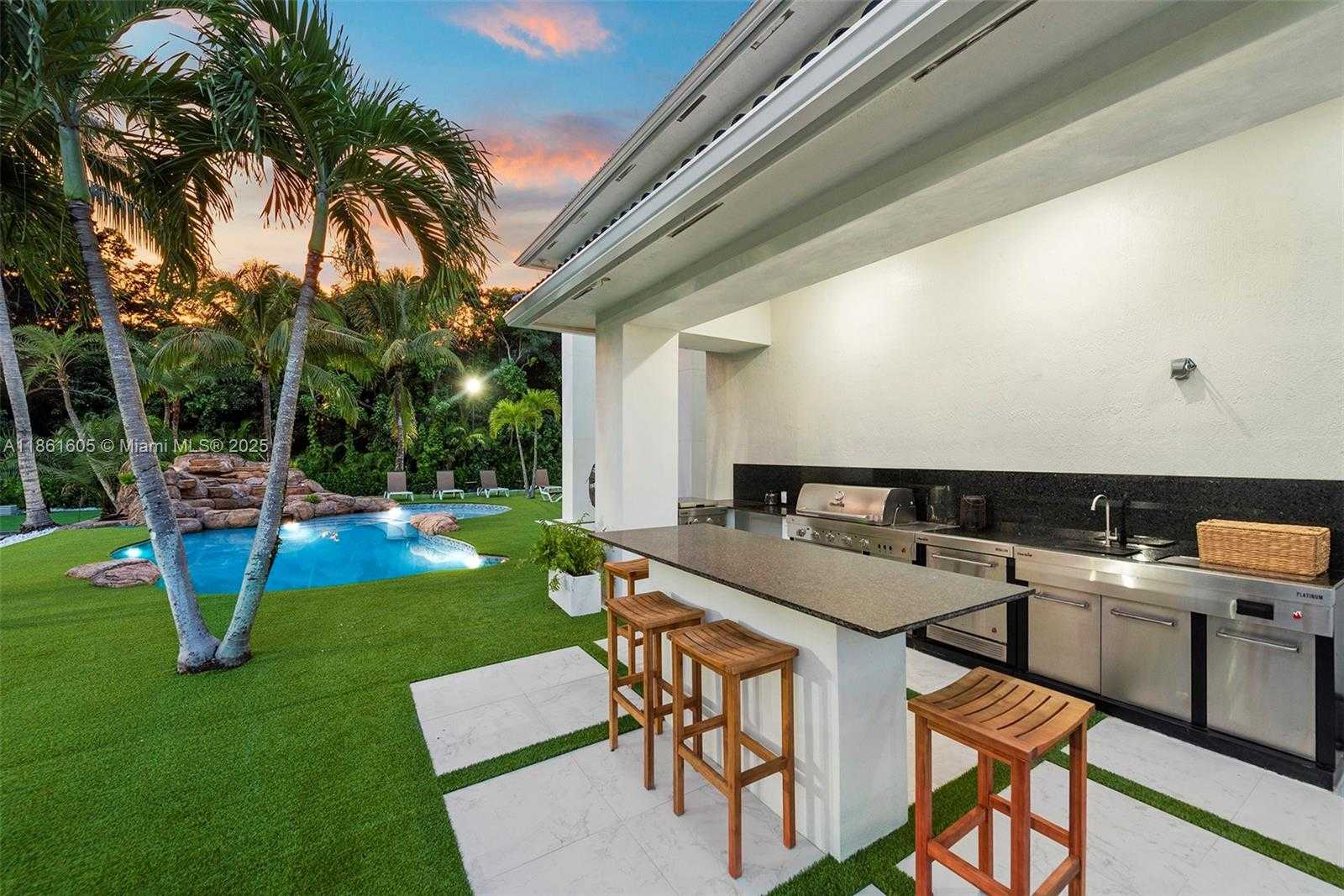 Small Image of 11080 SOUTH WEST 23RD ST, Davie Number 11