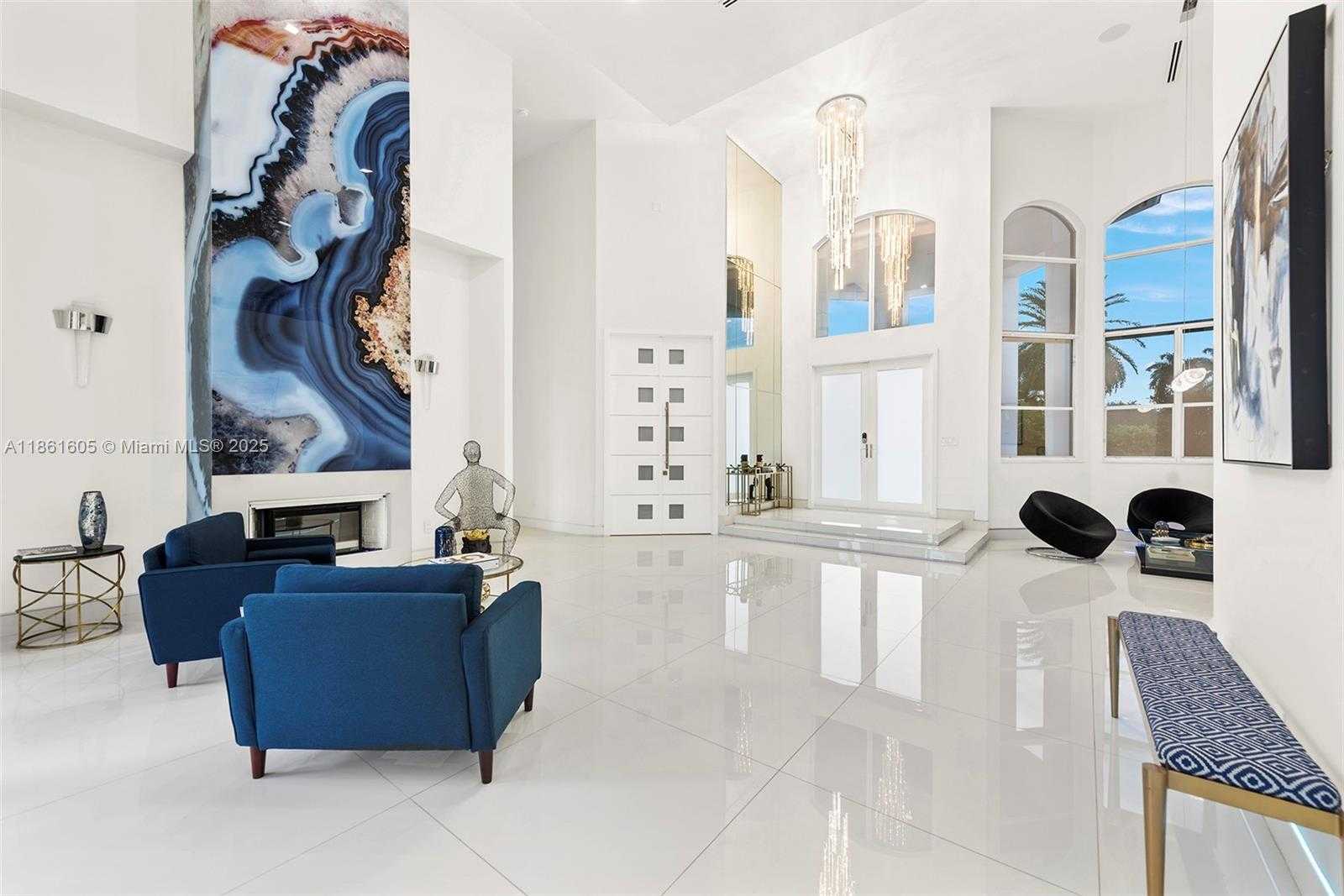 Small Image of 11080 SOUTH WEST 23RD ST, Davie Number 16