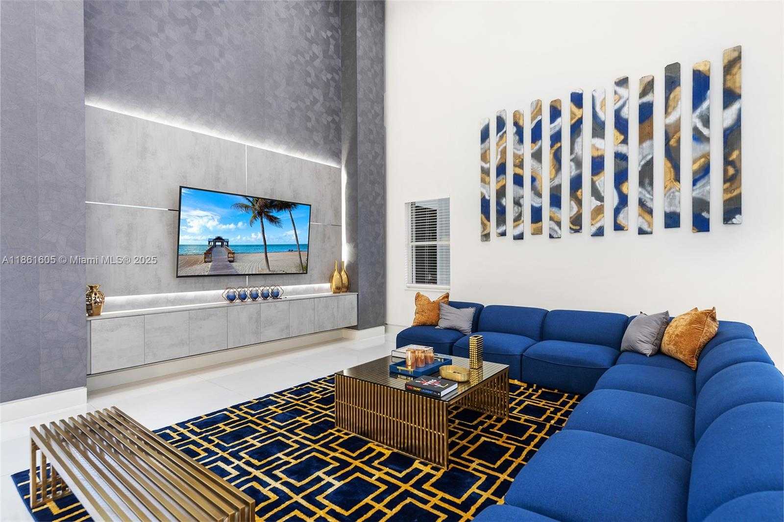 Small Image of 11080 SOUTH WEST 23RD ST, Davie Number 18