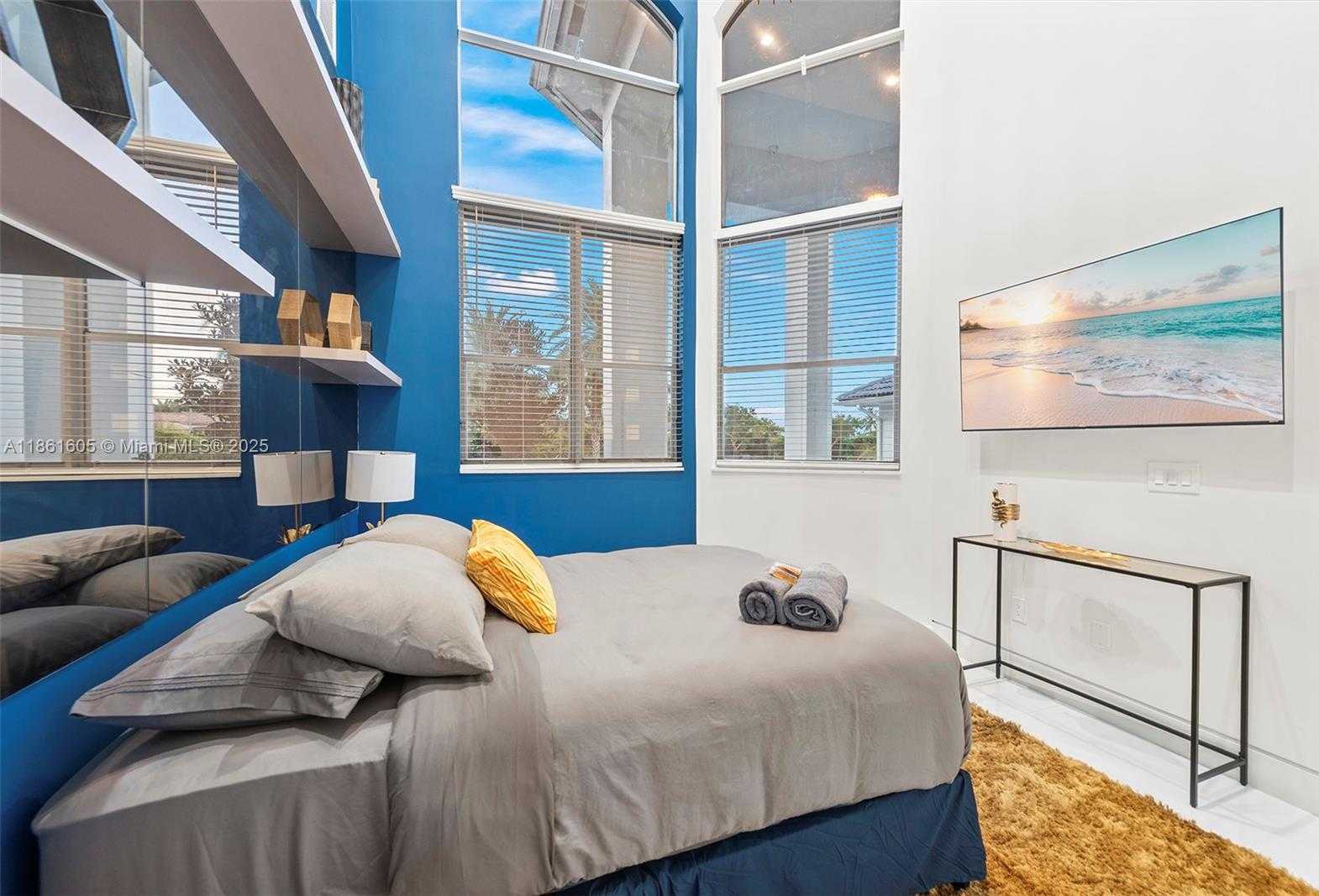 Small Image of 11080 SOUTH WEST 23RD ST, Davie Number 46