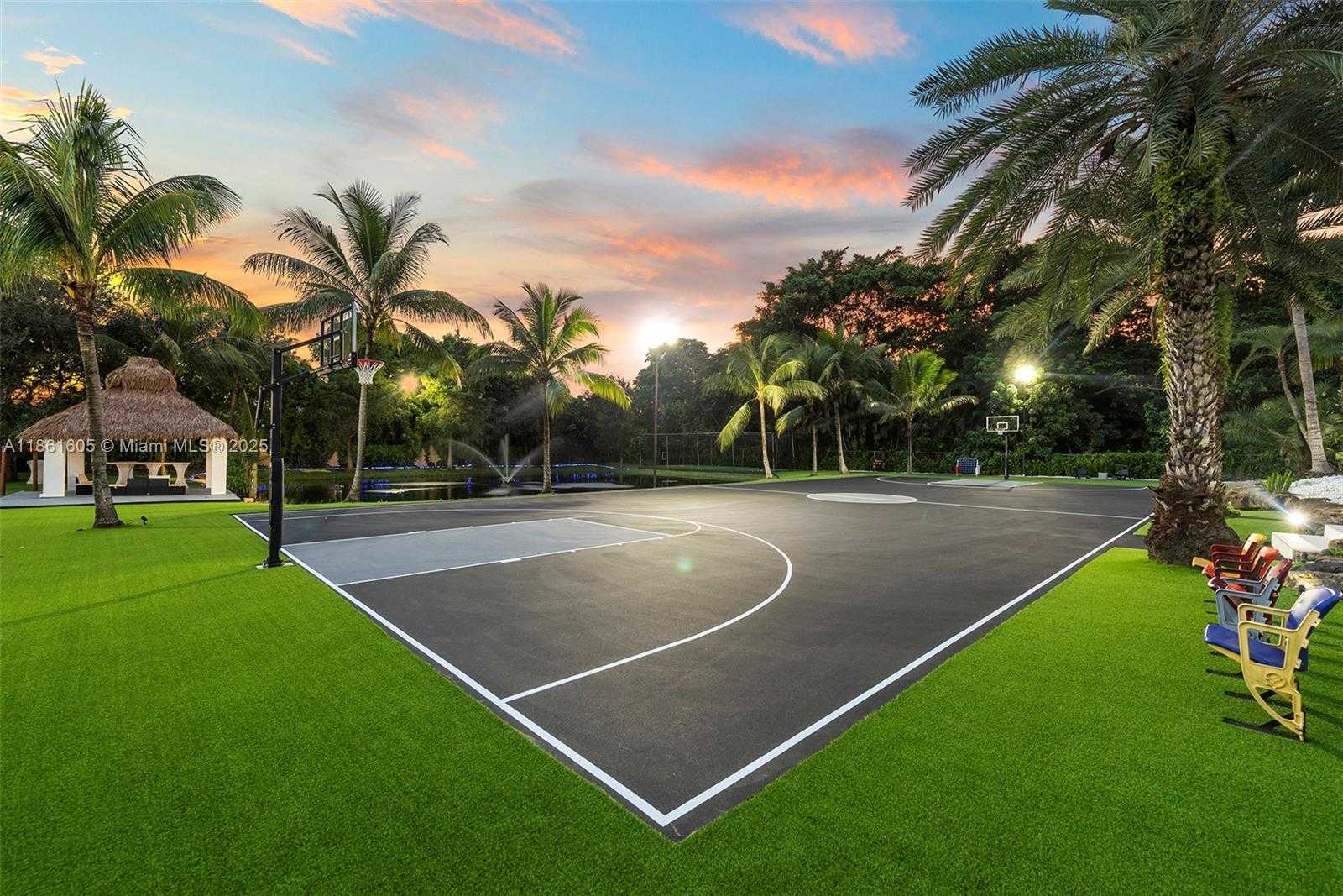 Small Image of 11080 SOUTH WEST 23RD ST, Davie Number 5