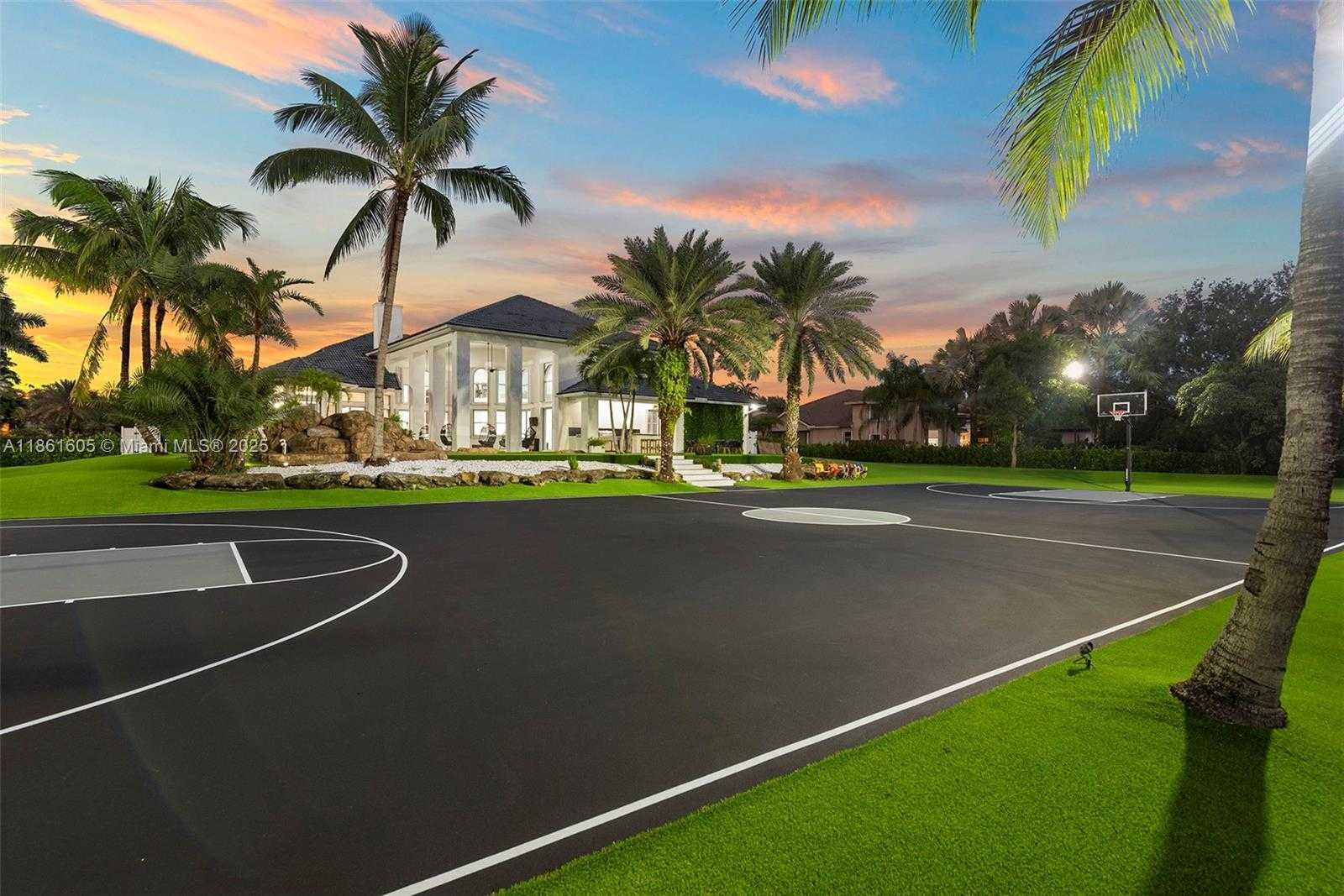 Small Image of 11080 SOUTH WEST 23RD ST, Davie Number 6
