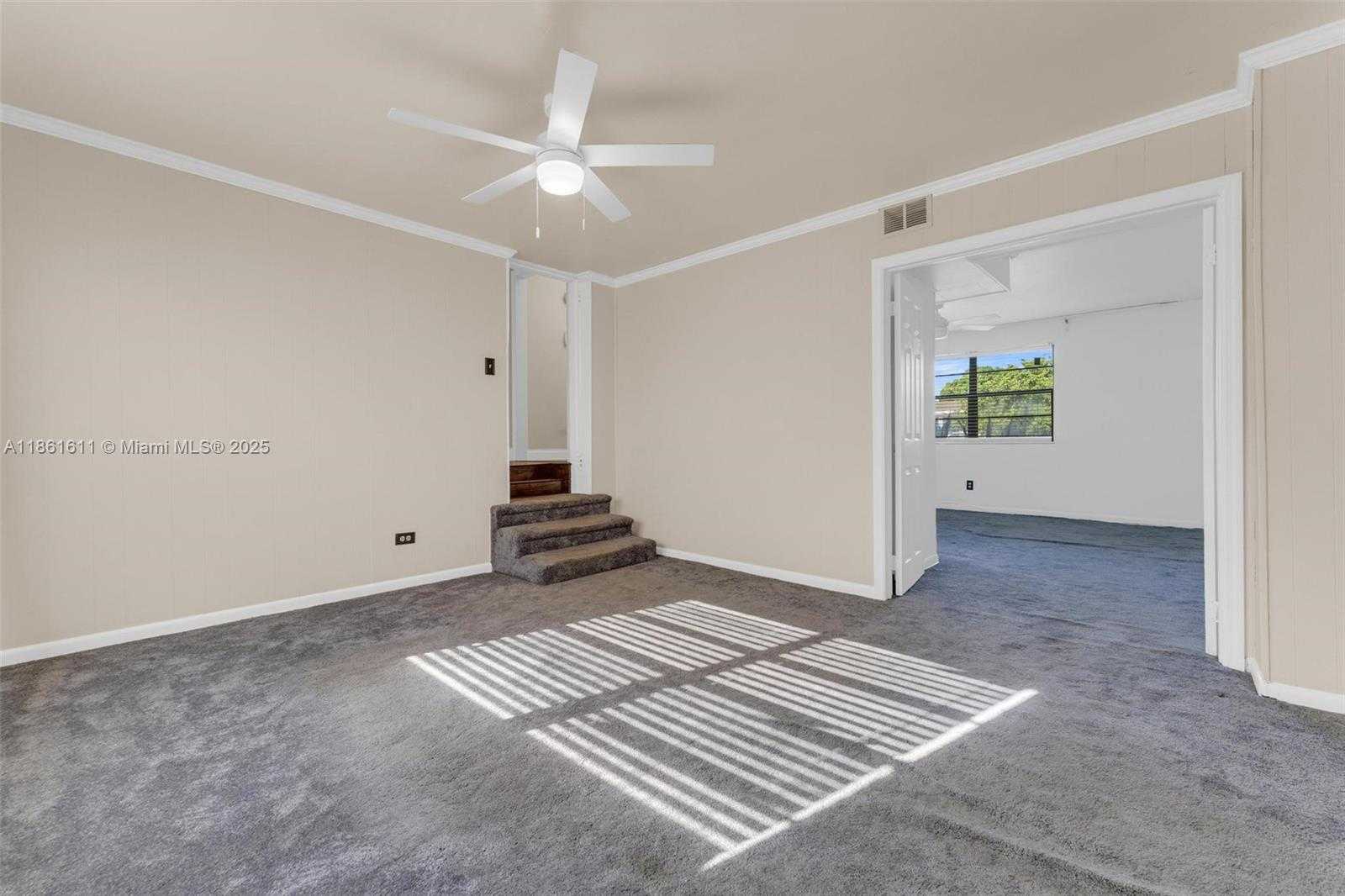Small Image of 11141 NORTH WEST 22ND CT, Miami Number 12