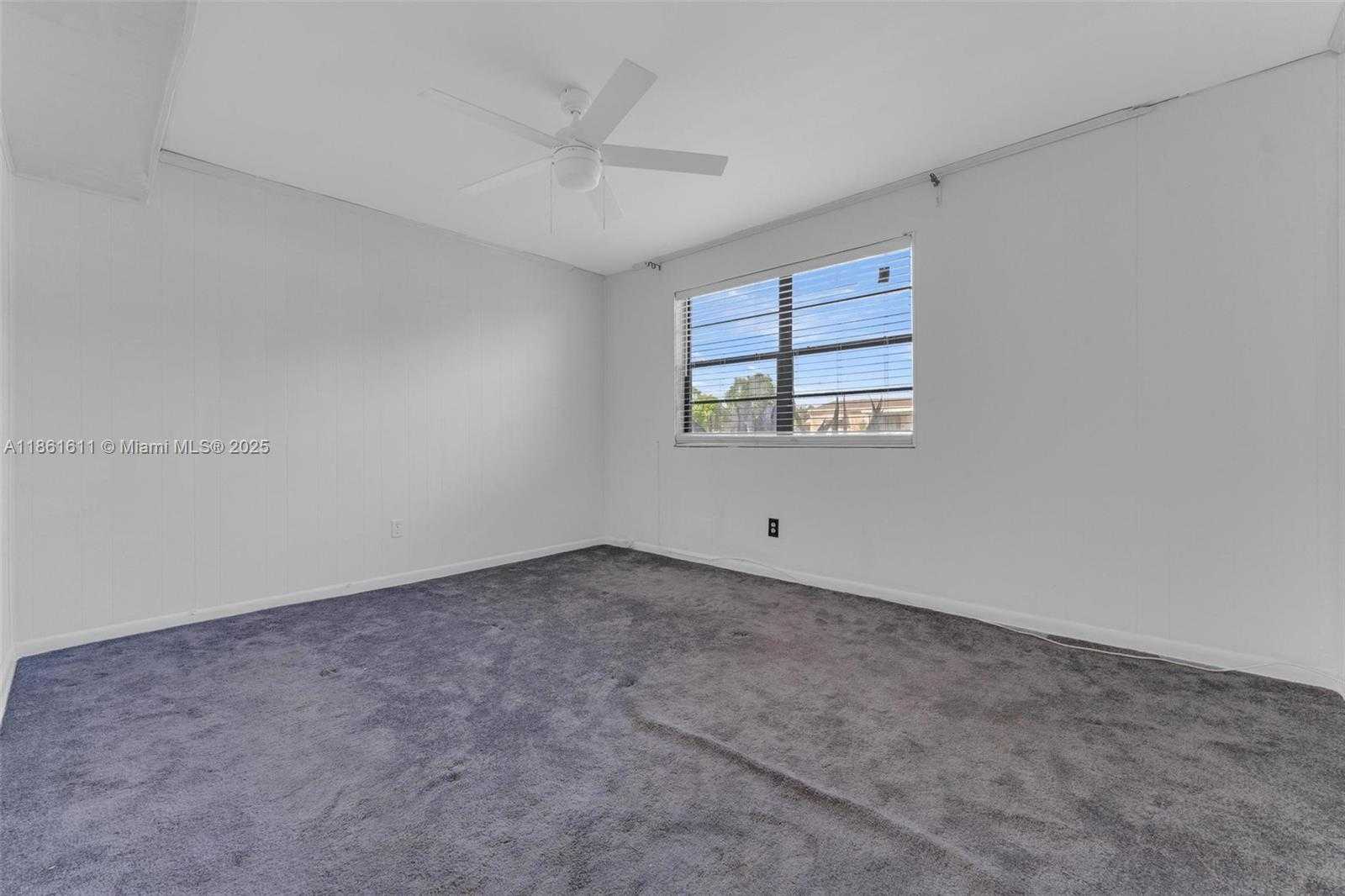 Small Image of 11141 NORTH WEST 22ND CT, Miami Number 16
