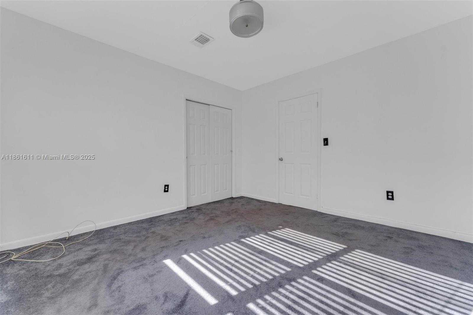 Small Image of 11141 NORTH WEST 22ND CT, Miami Number 24