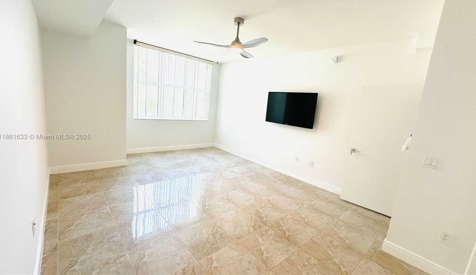 Small Image of 3340 NORTH EAST 190TH ST #403, Aventura Number 27