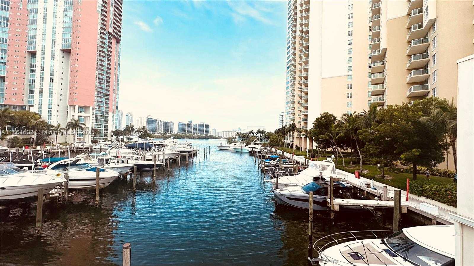 Small Image of 3340 NORTH EAST 190TH ST #403, Aventura Number 36