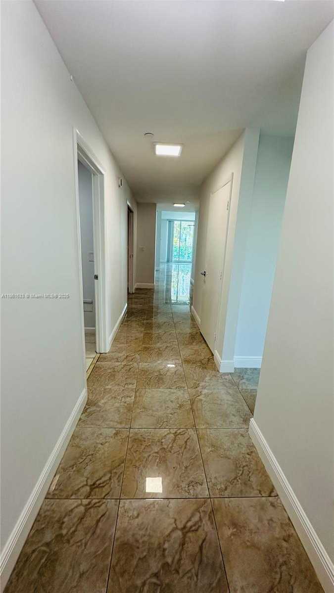 Small Image of 3340 NORTH EAST 190TH ST #403, Aventura Number 9