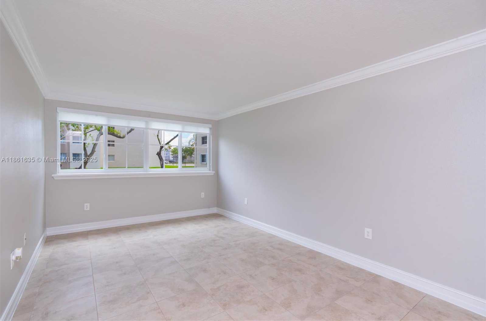 Small Image of 6135 NORTH WEST 186TH ST #110, Hialeah Number 12