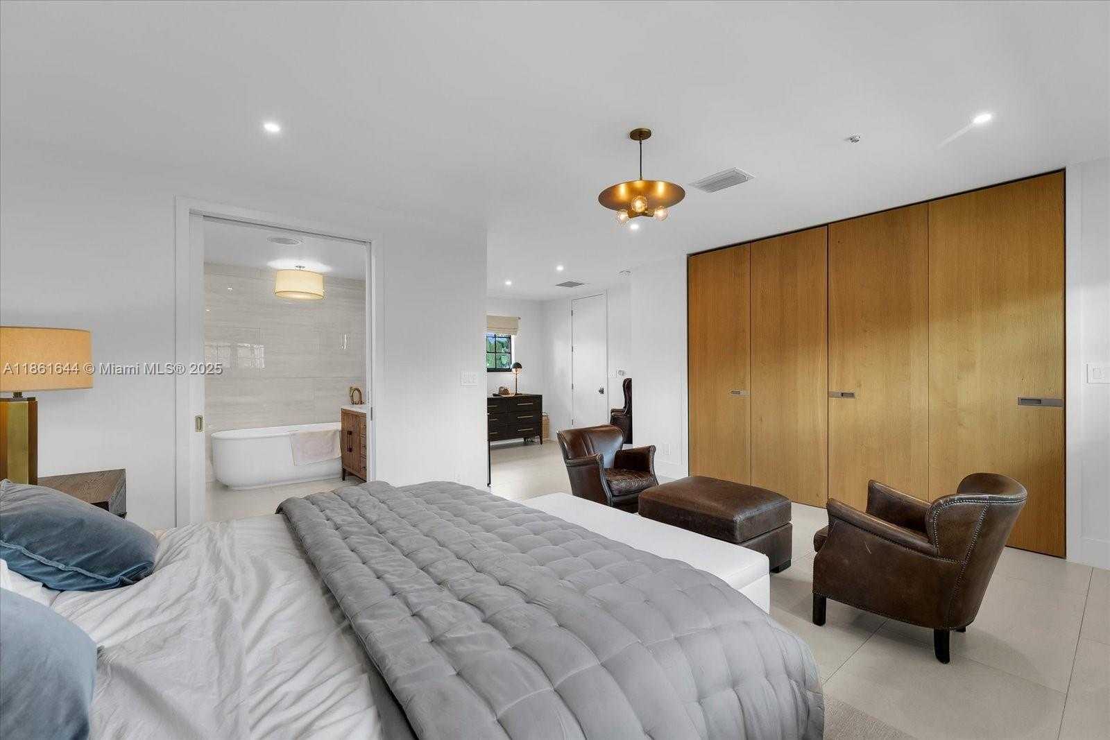 Small Image of 287 PALM AVE, Miami Beach Number 13