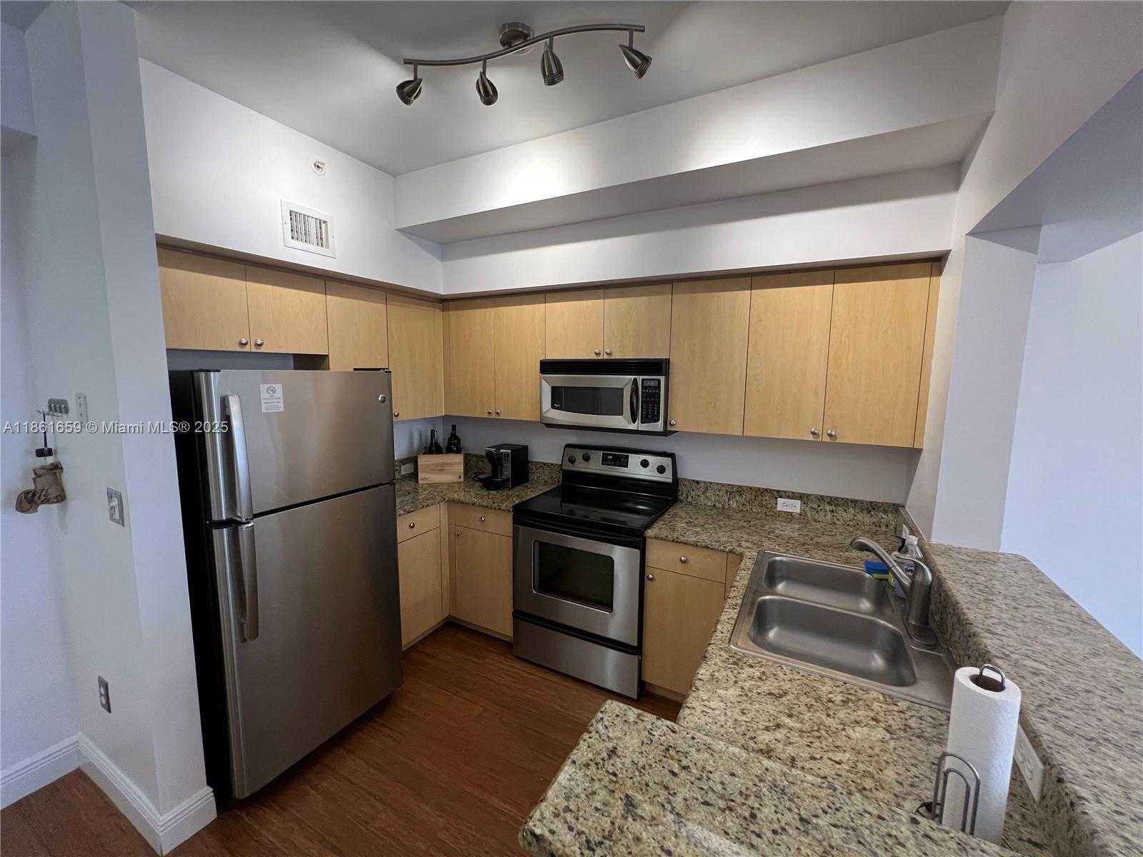 Small Image of 2965 NORTH EAST 185TH ST #1503, Aventura Number 3