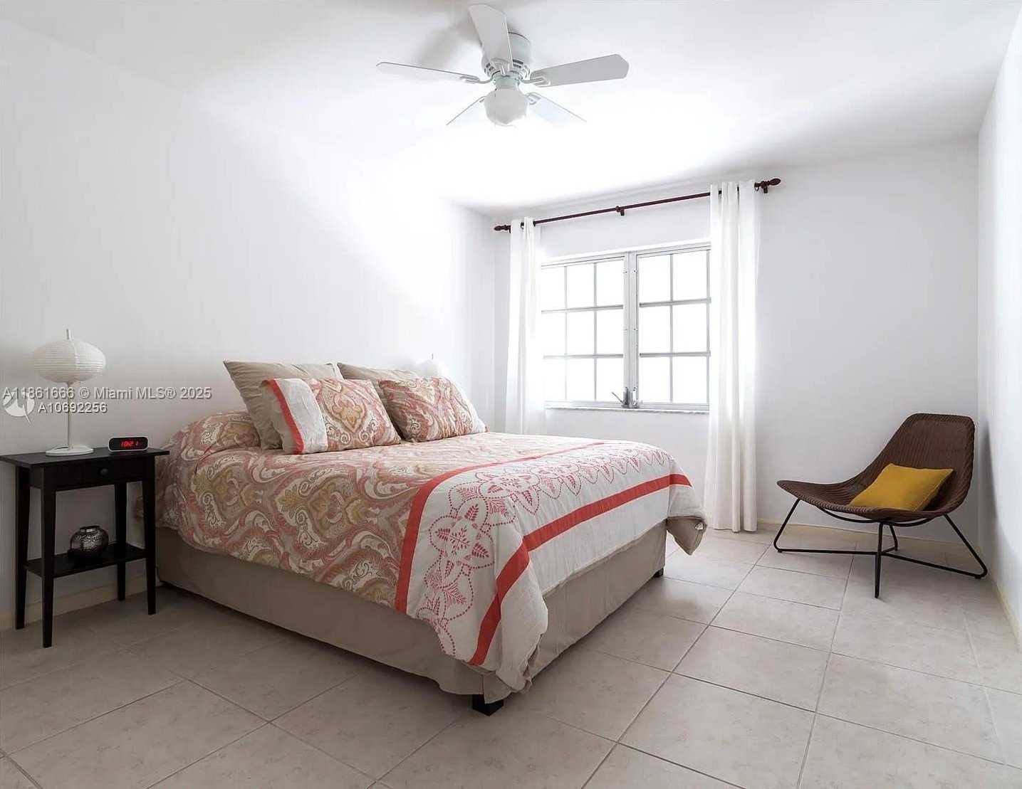 Small Image of 1150 MADRUGA AVE, Coral Gables Number 9