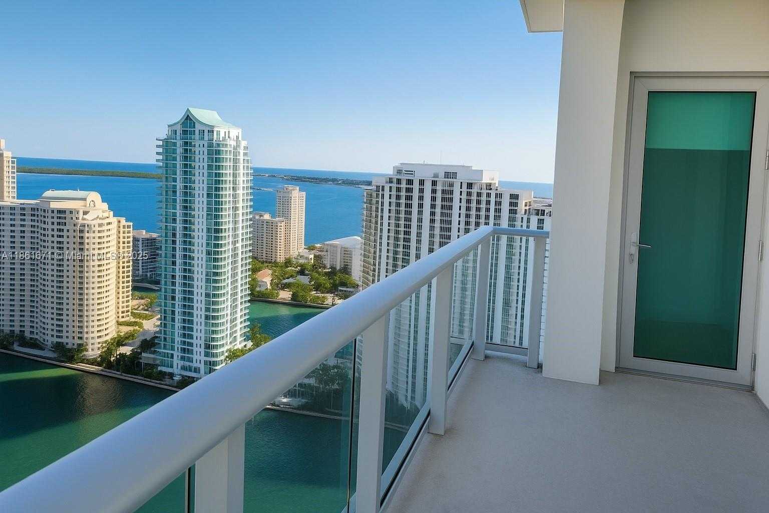 Small Image of 300 SOUTH BISCAYNE BLVD #T-3714, Miami Number 2