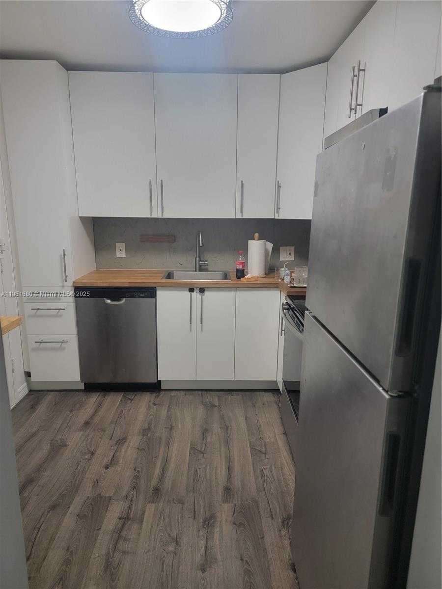 Small Image of 3800 SOUTH OCEAN DR #309, Hollywood Number 14