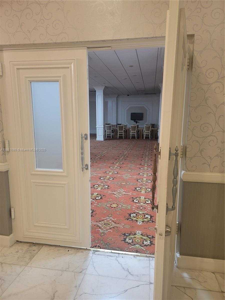 Small Image of 3800 SOUTH OCEAN DR #309, Hollywood Number 20