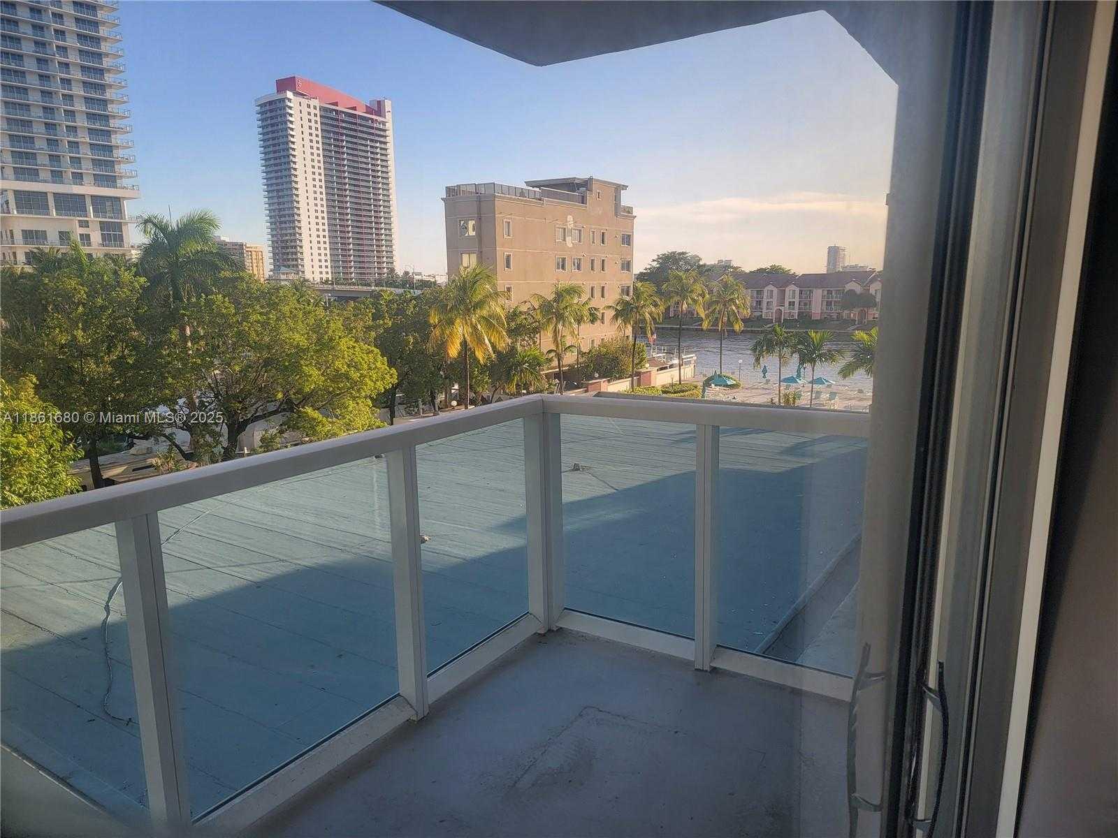Small Image of 3800 SOUTH OCEAN DR #309, Hollywood Number 3