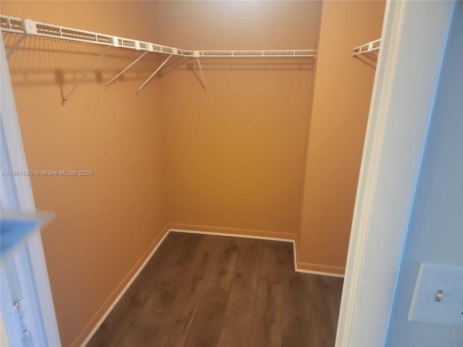 Small Image of 3800 SOUTH OCEAN DR #309, Hollywood Number 8