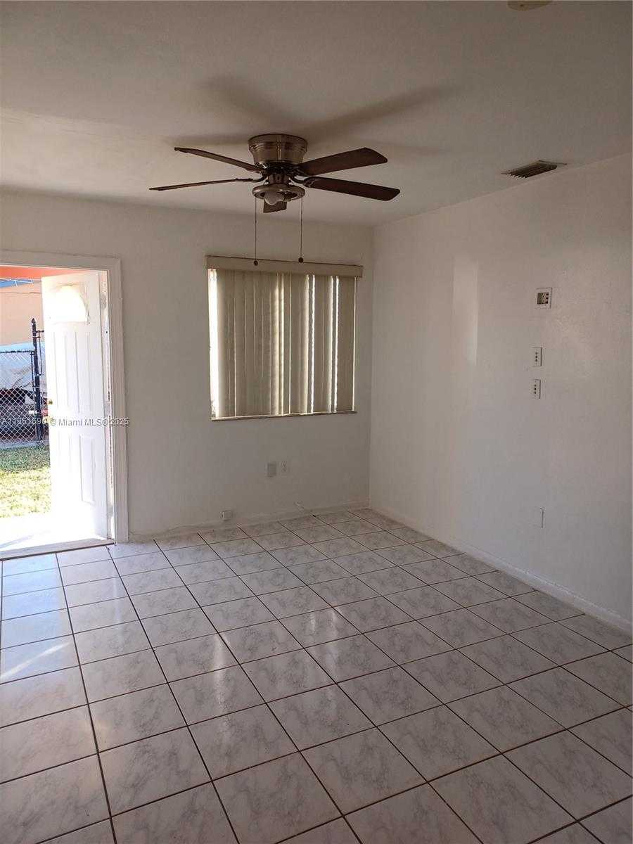 Small Image of 951 NORTH WEST 34TH TERRACE, Lauderhill Number 7